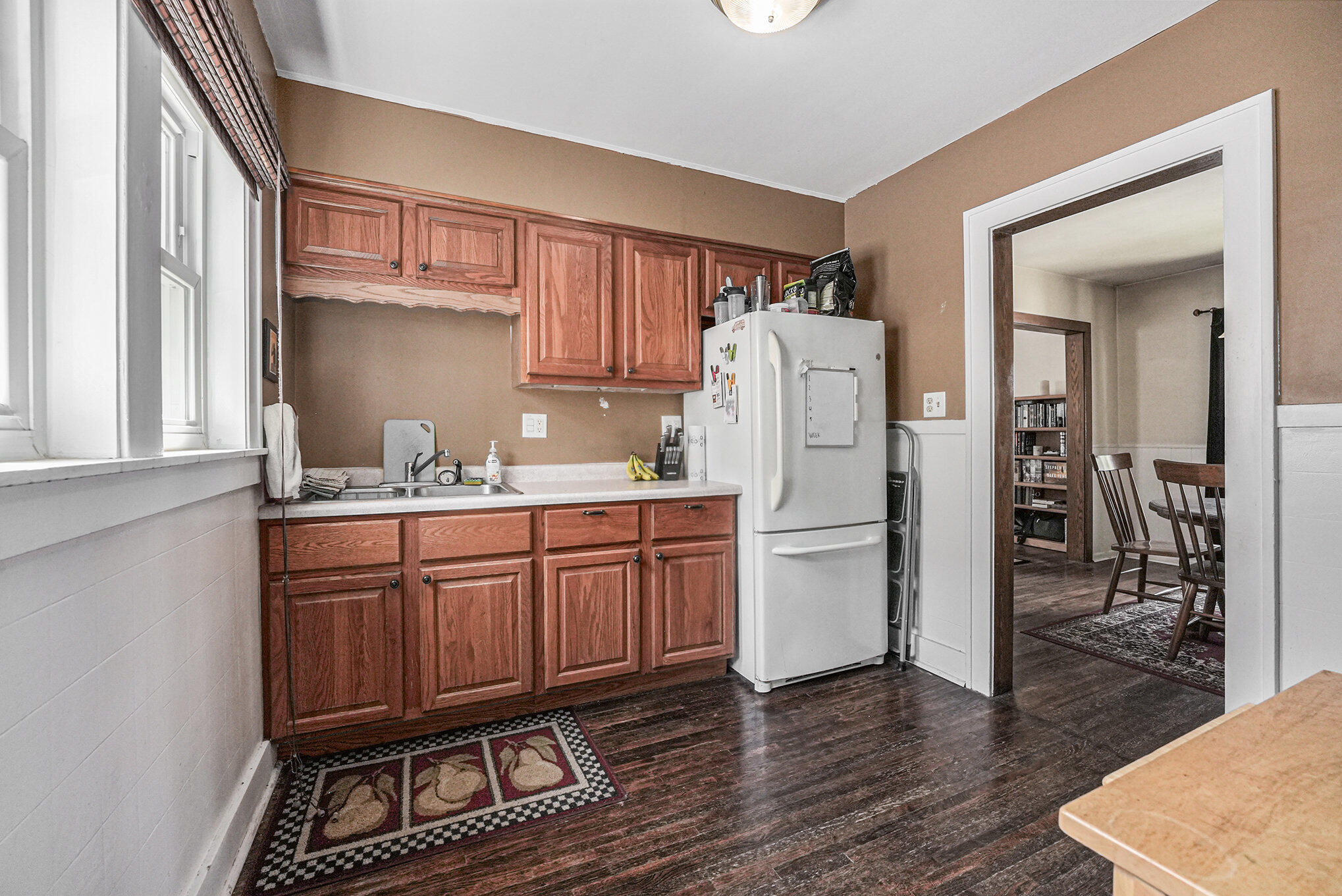 237 Elmwood Street NE