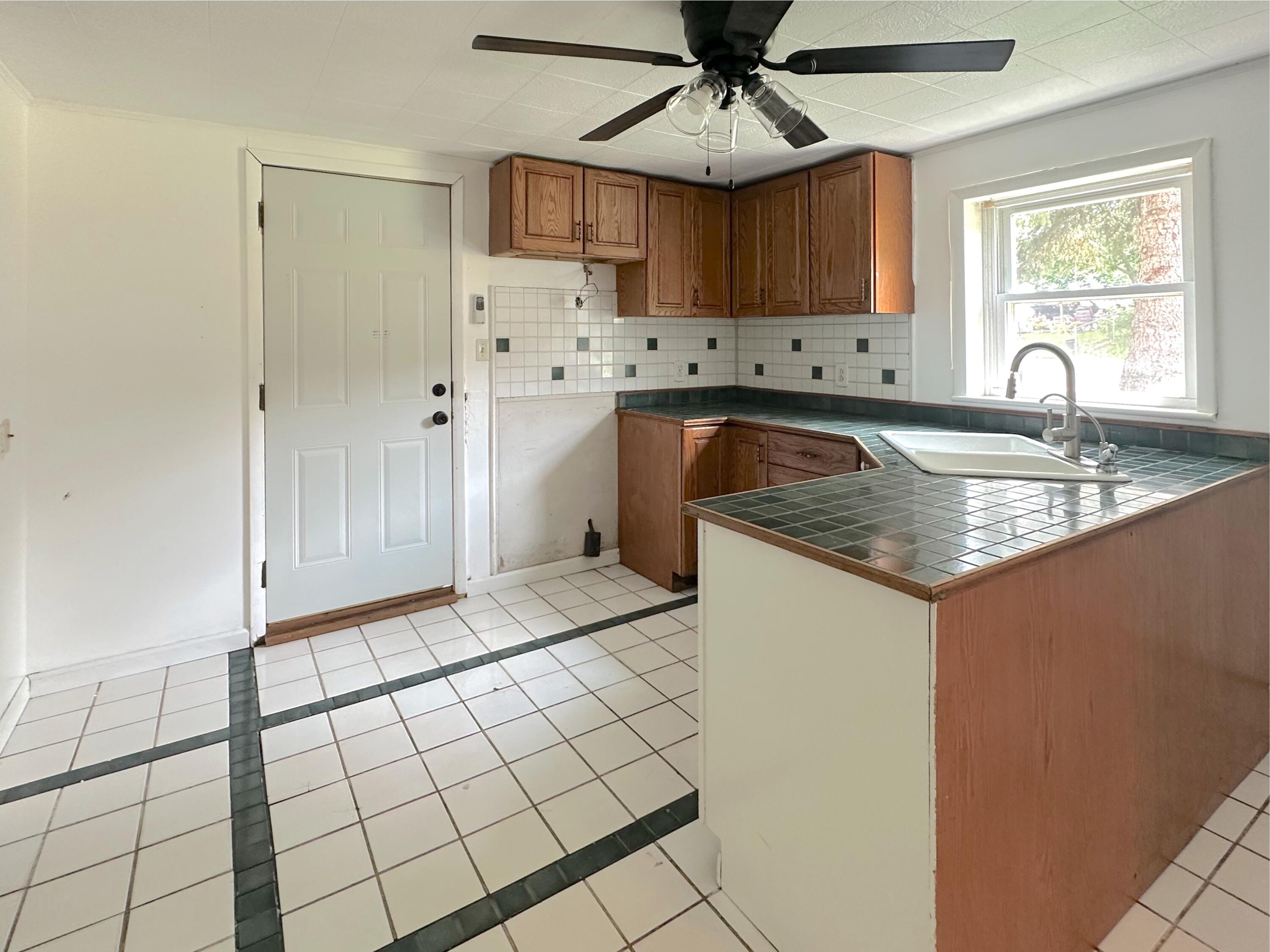 1825 Junction Avenue