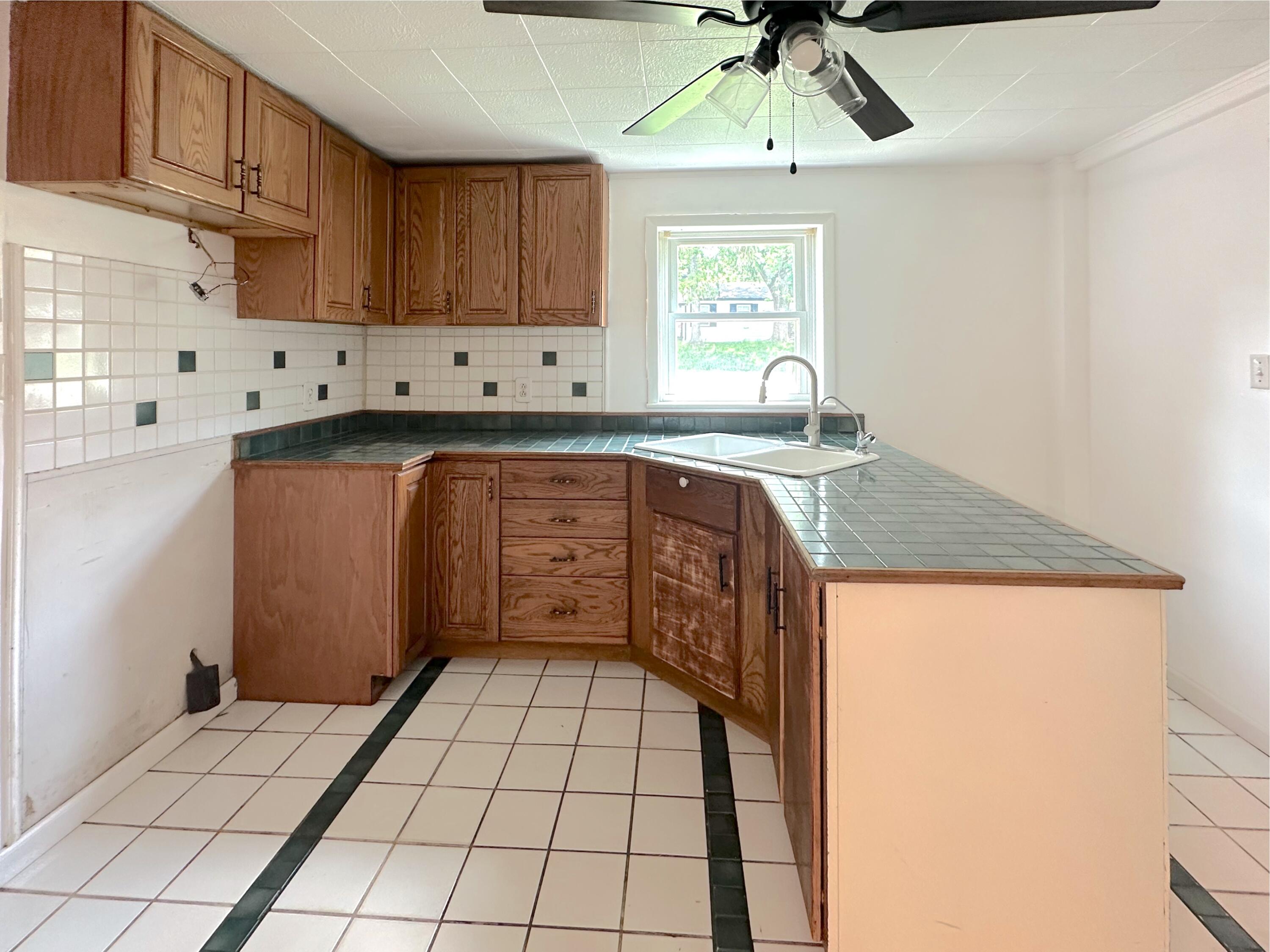 1825 Junction Avenue