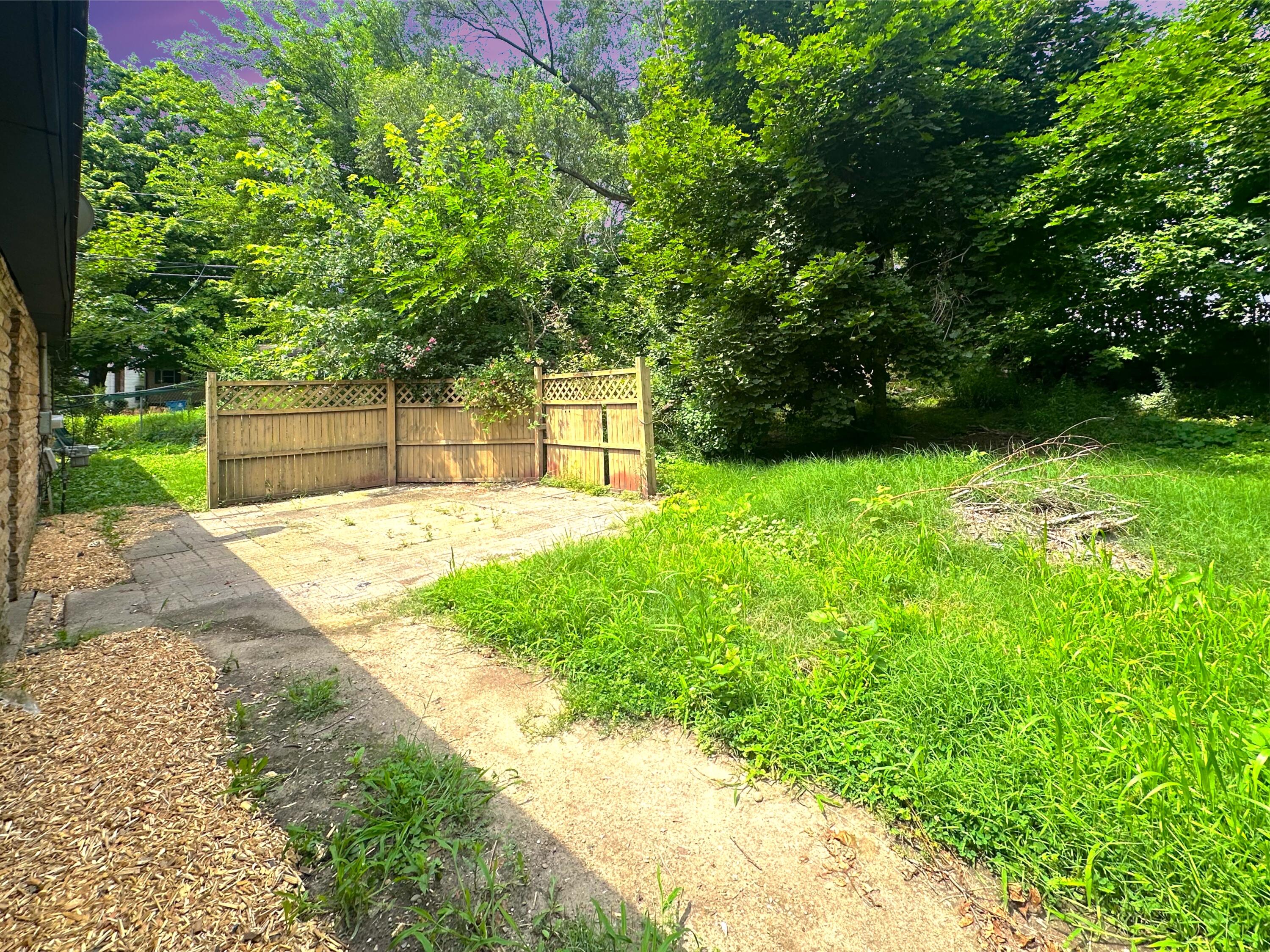 1825 Junction Avenue