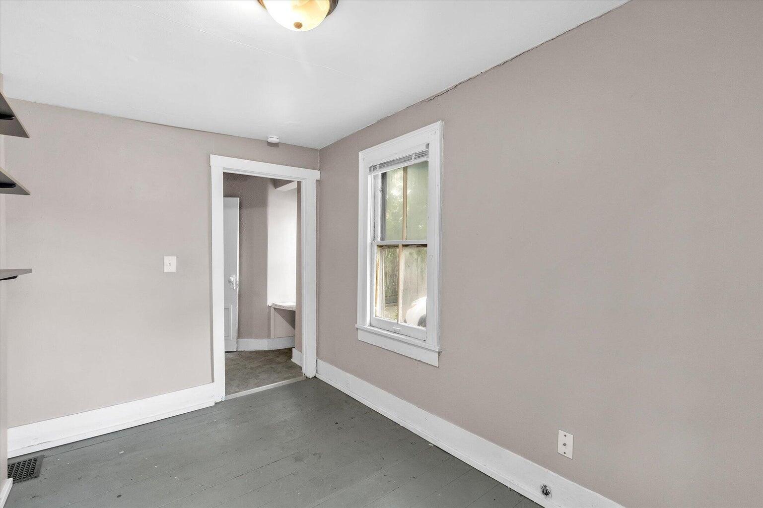 809 W Cedar Street