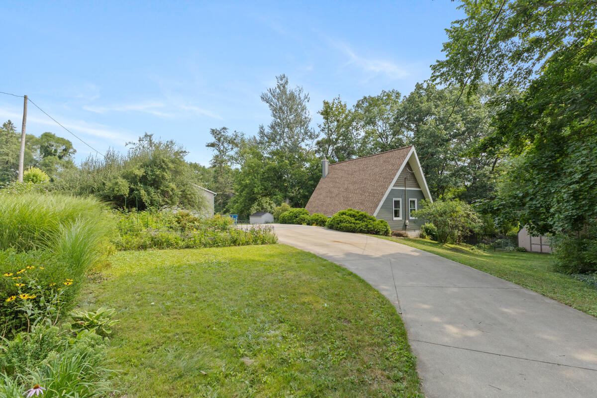 4310 Hattus Avenue NW