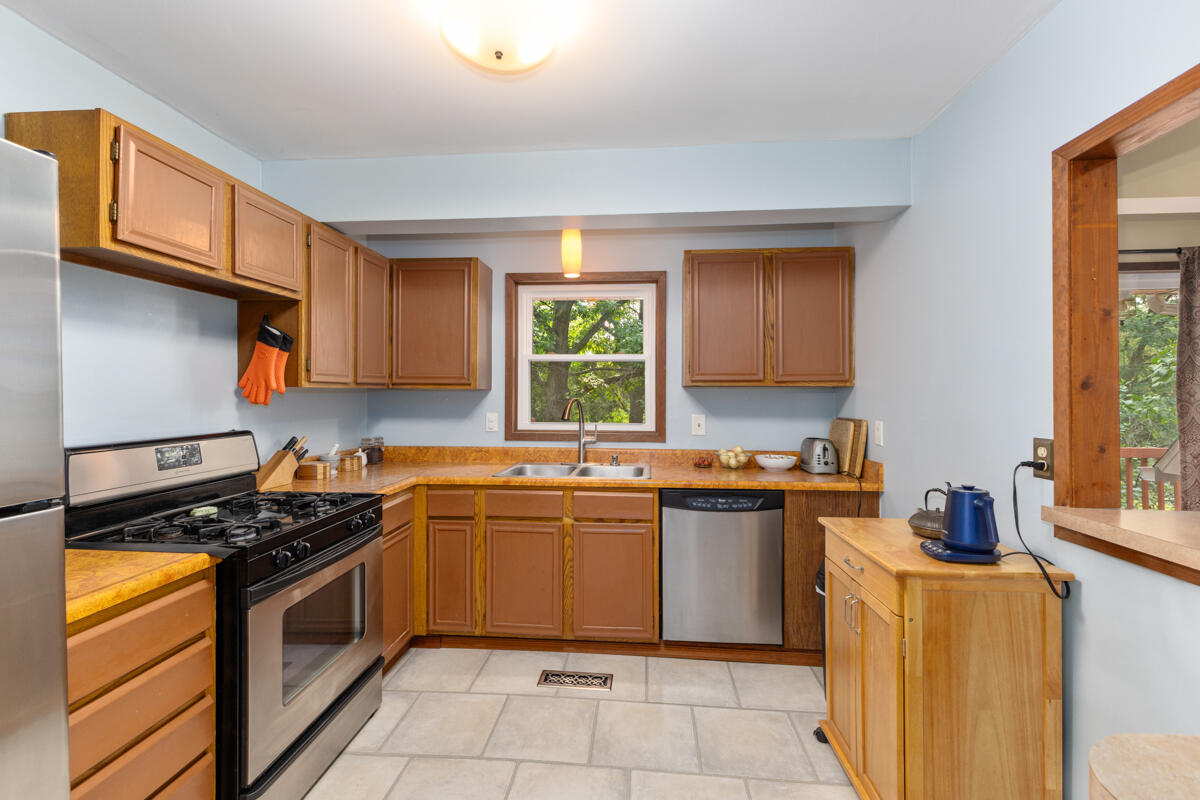 4310 Hattus Avenue NW