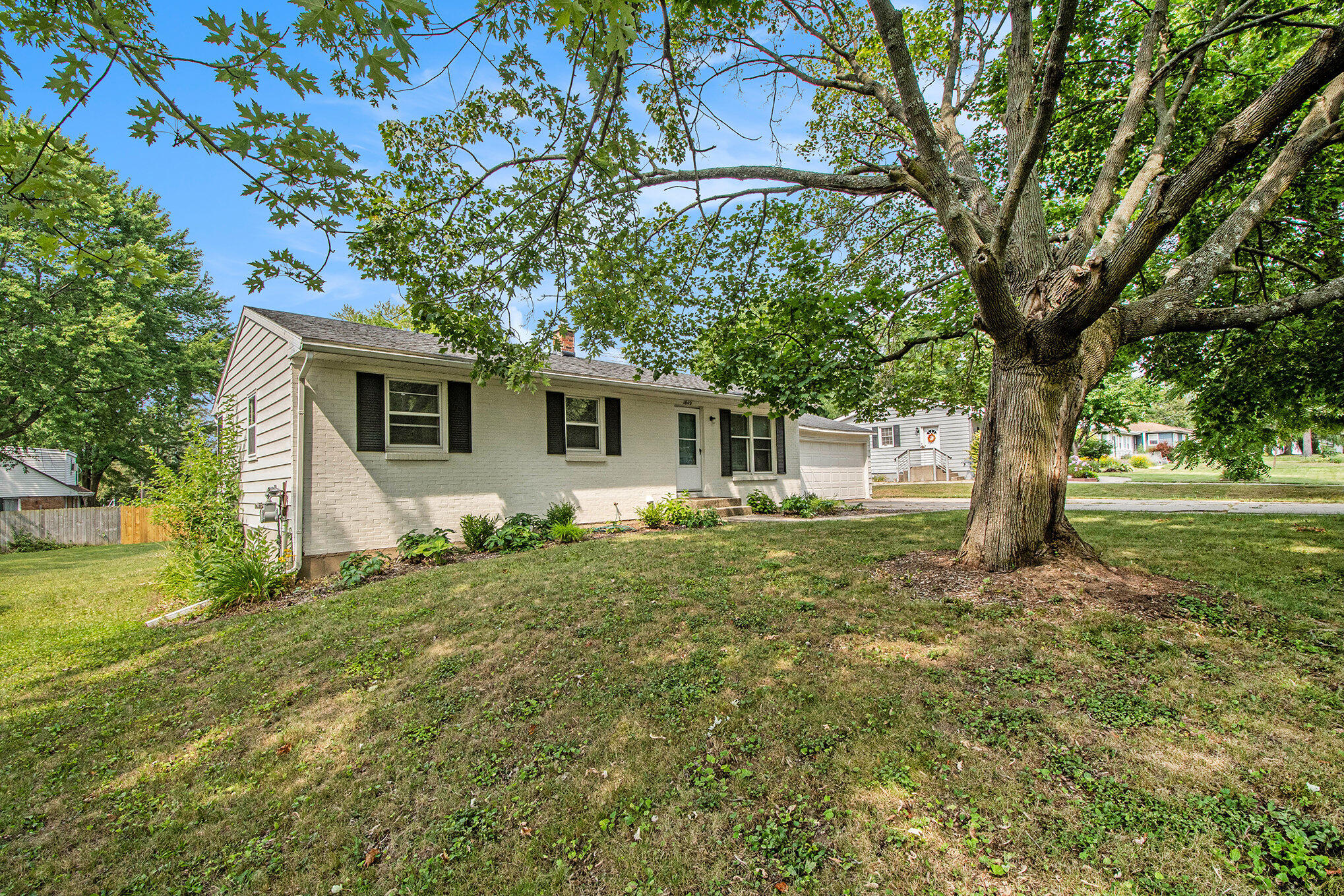 1849 Covington Drive SE