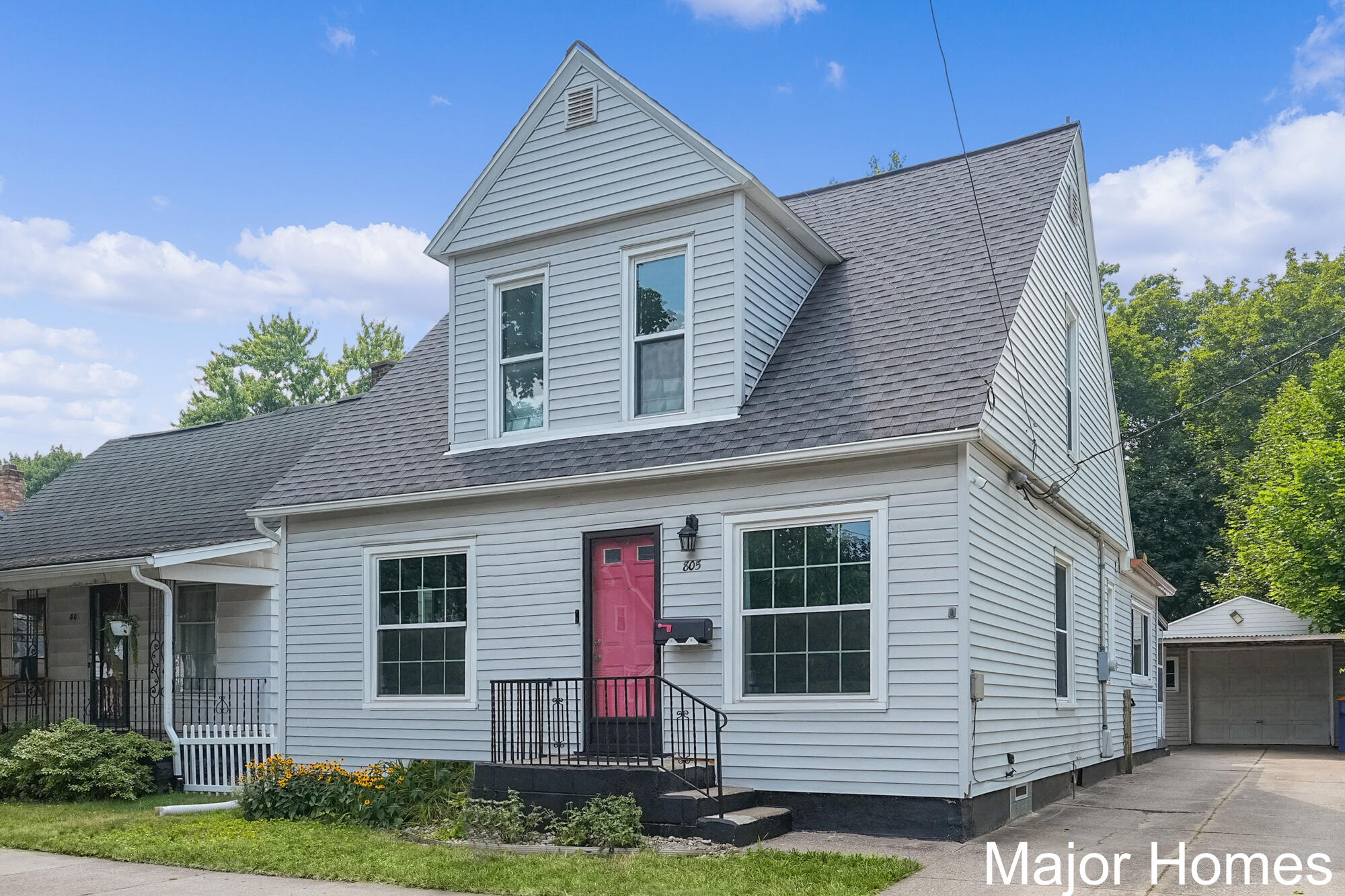 805 Lincoln Avenue NW