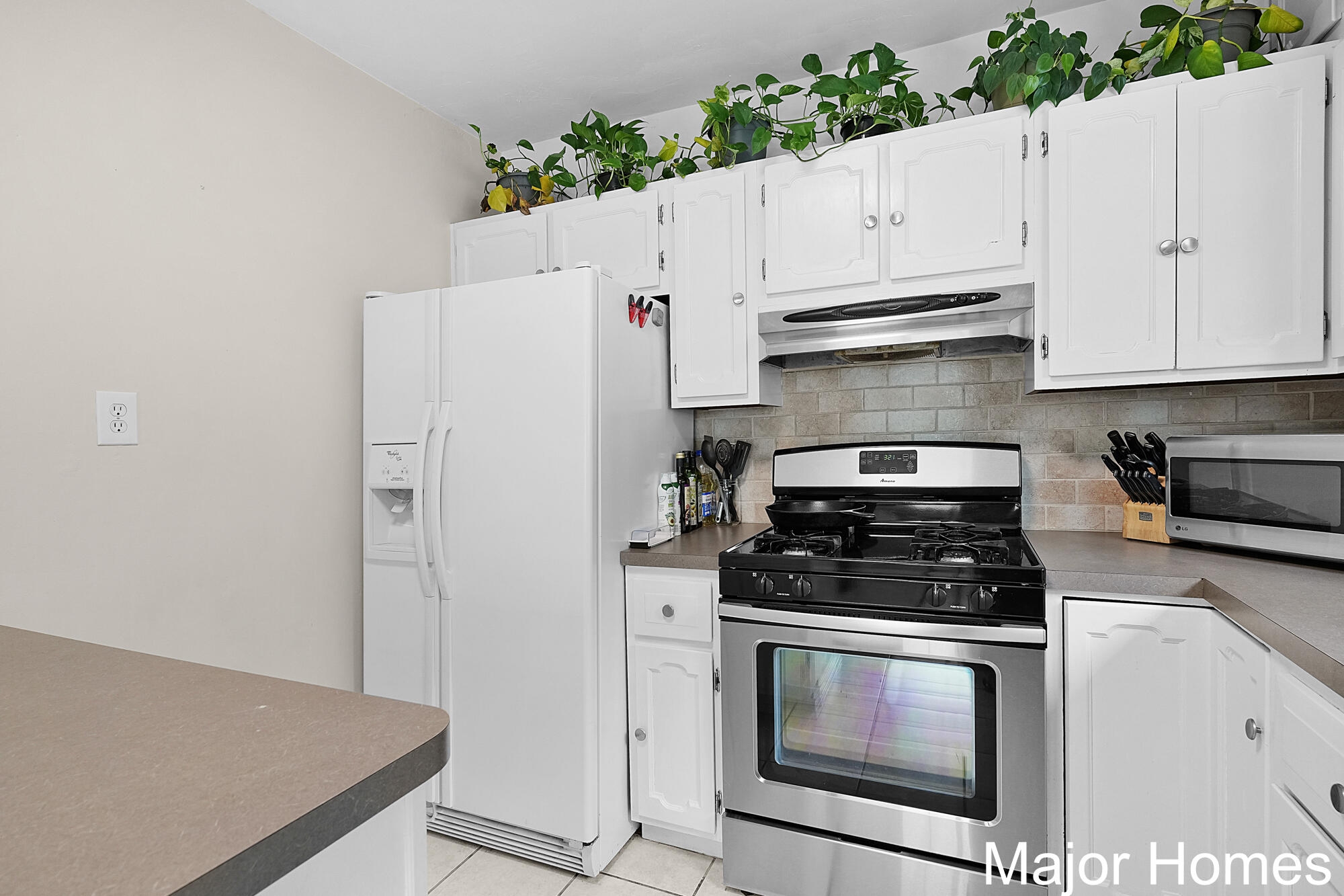 805 Lincoln Avenue NW