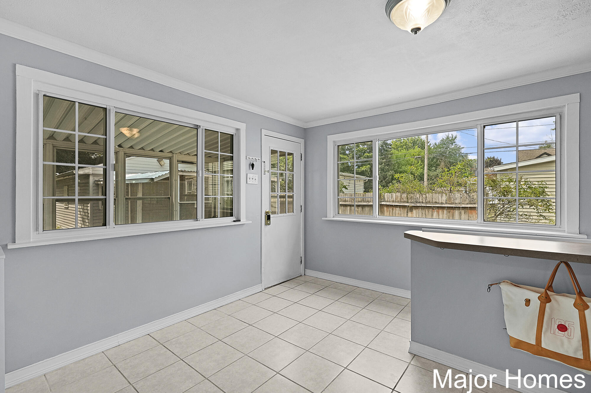 805 Lincoln Avenue NW