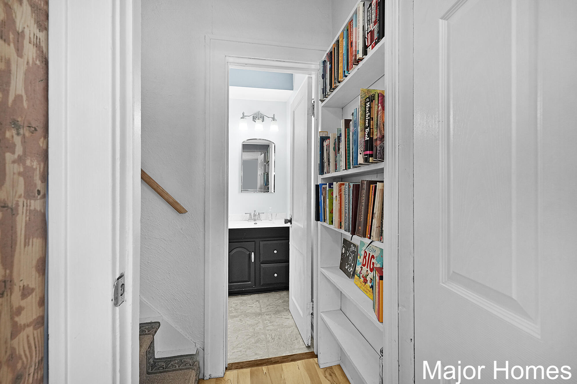 805 Lincoln Avenue NW