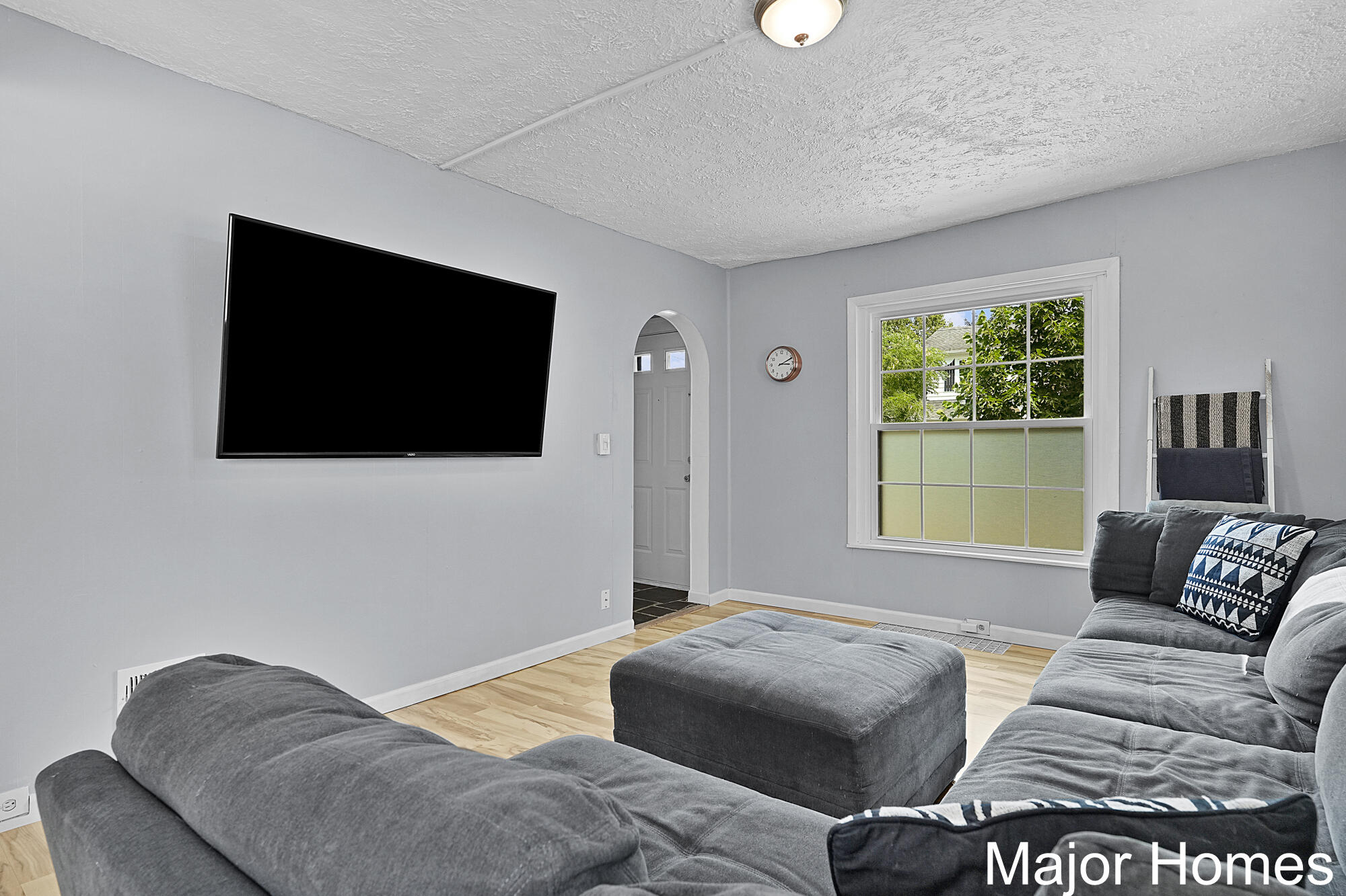 805 Lincoln Avenue NW