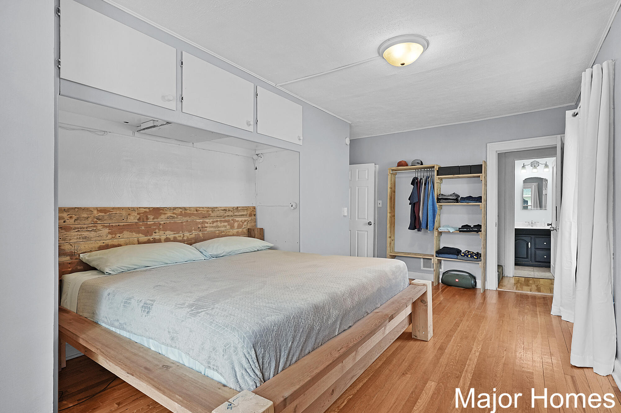 805 Lincoln Avenue NW