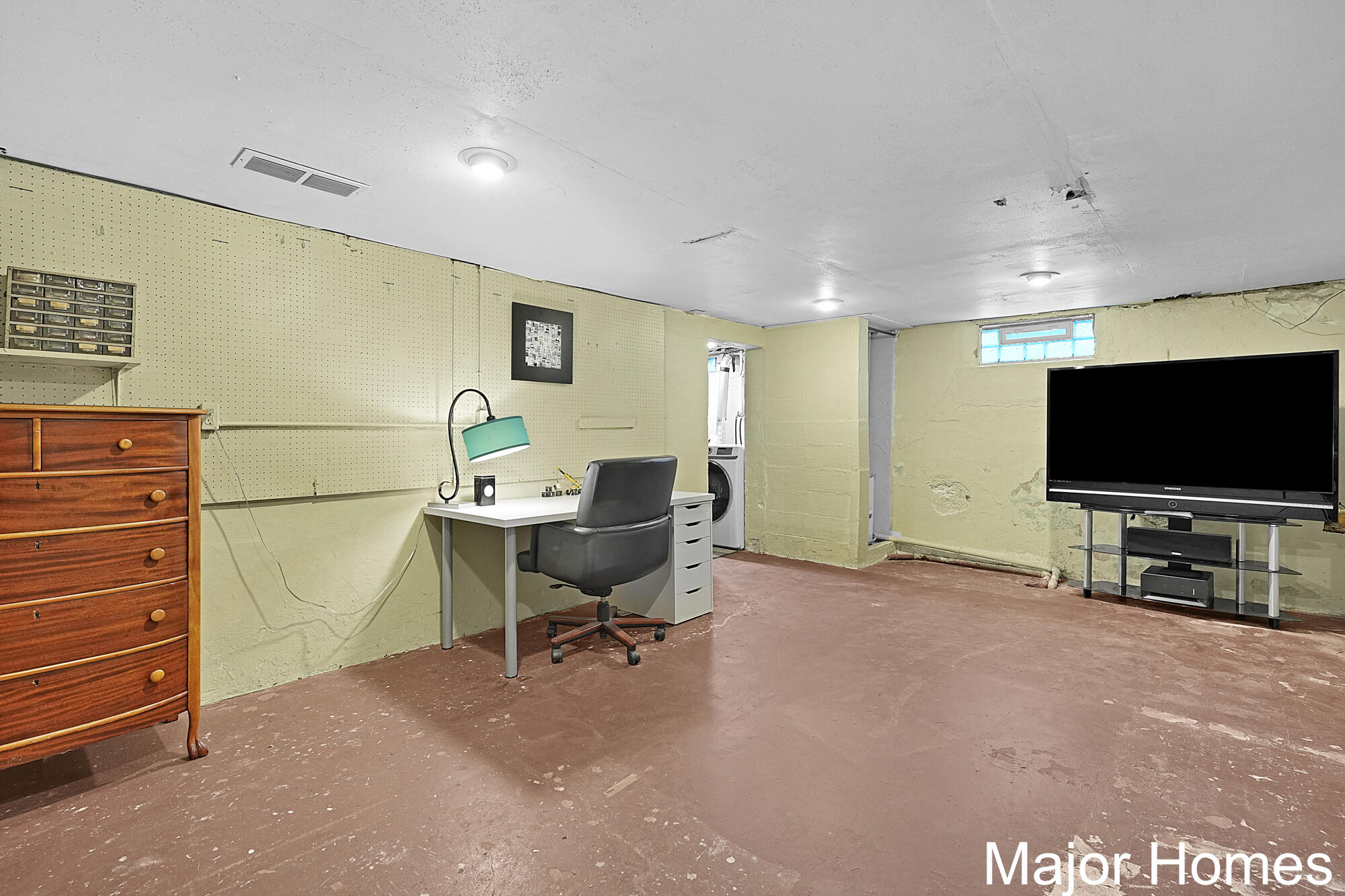 805 Lincoln Avenue NW