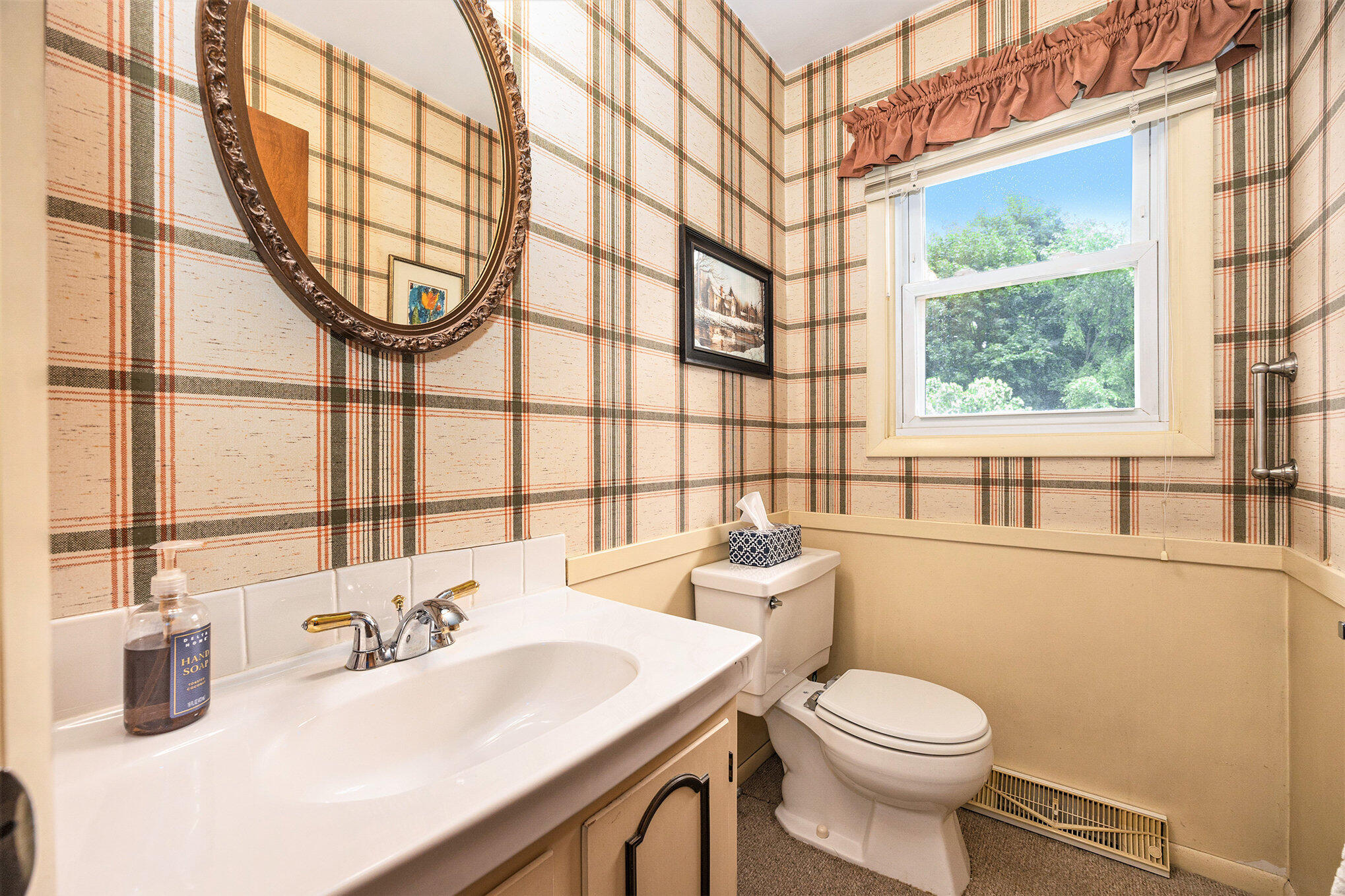 1865 Gentian Drive SE