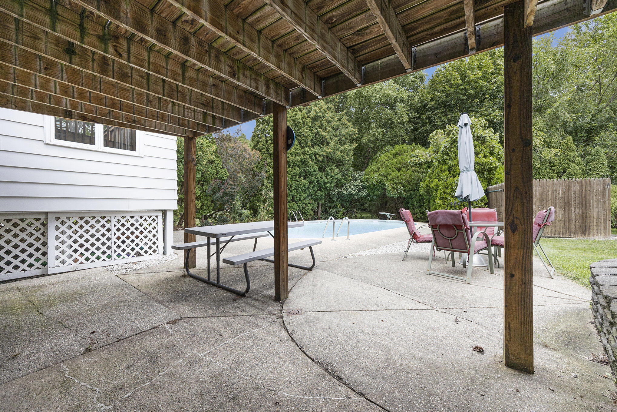 1865 Gentian Drive SE