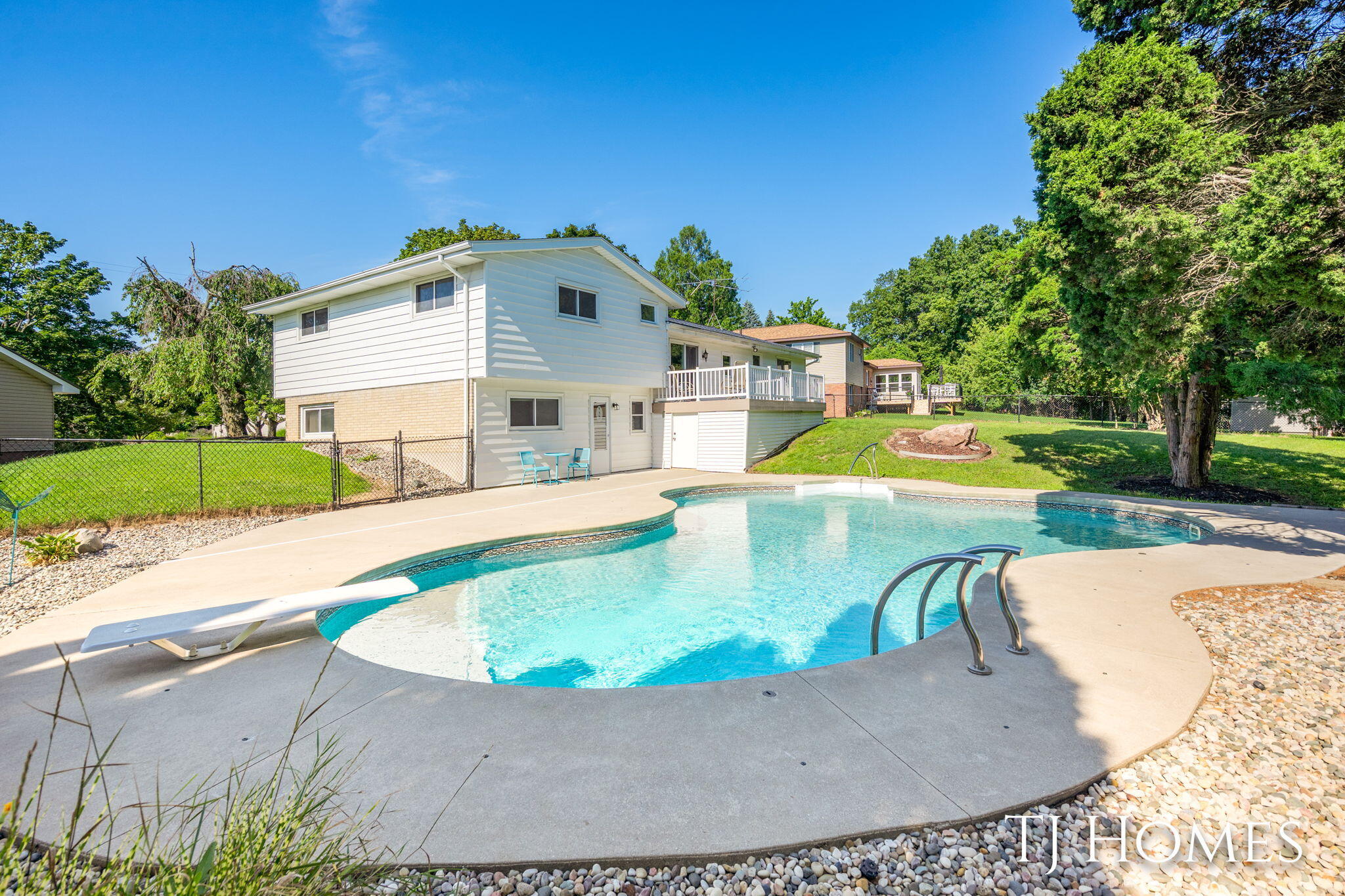 2200 S Eventide Drive NE, Grand Rapids