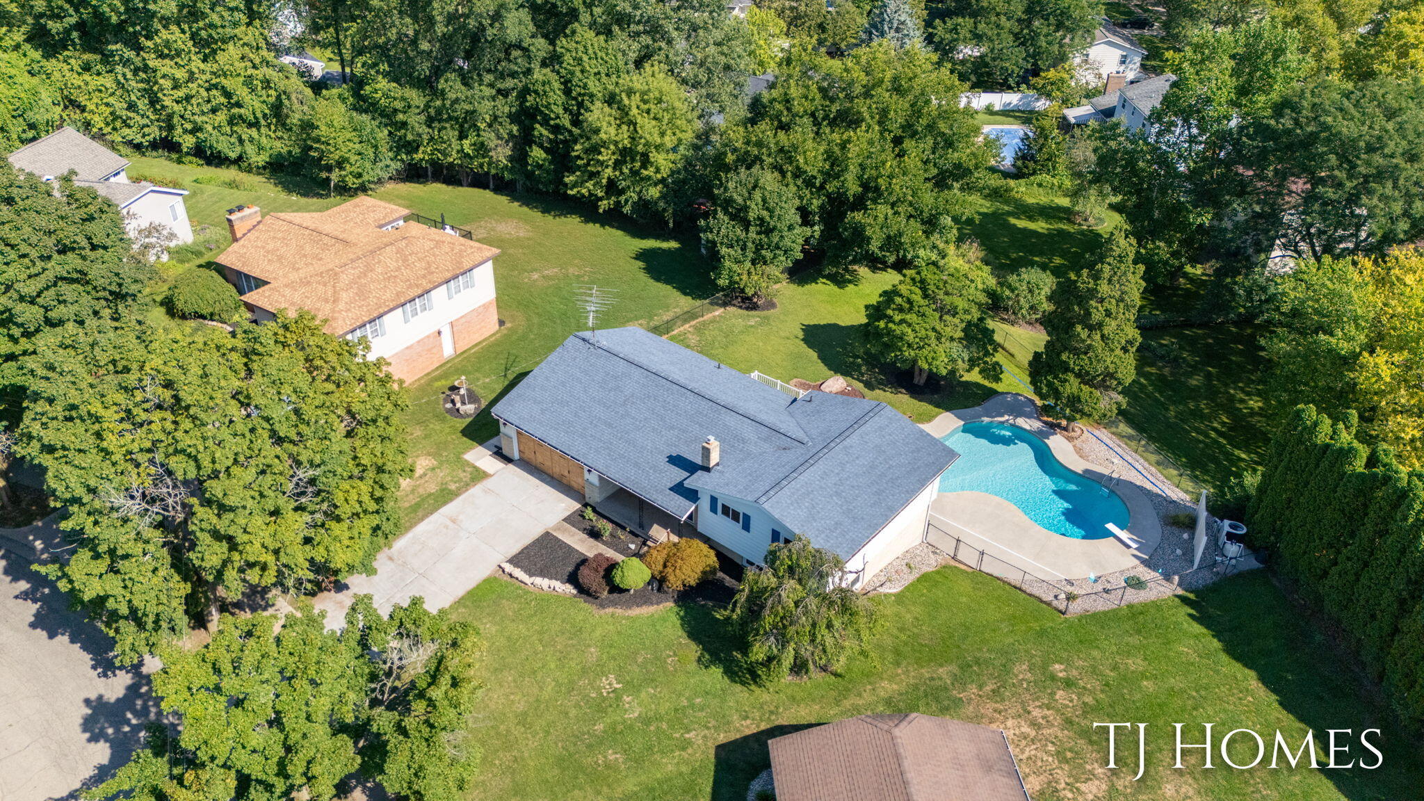 2200 S Eventide Drive NE, Grand Rapids