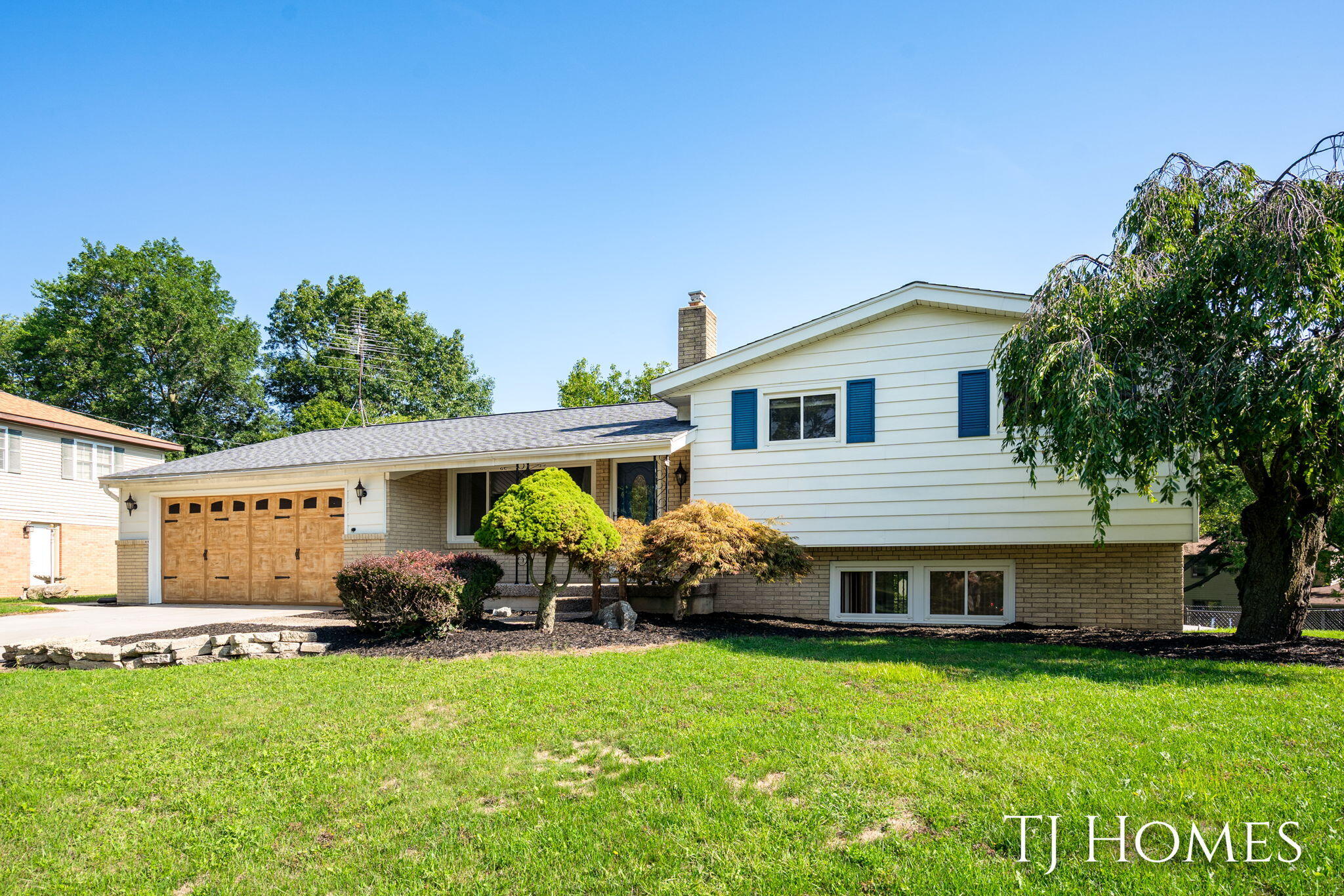 2200 S Eventide Drive NE, Grand Rapids