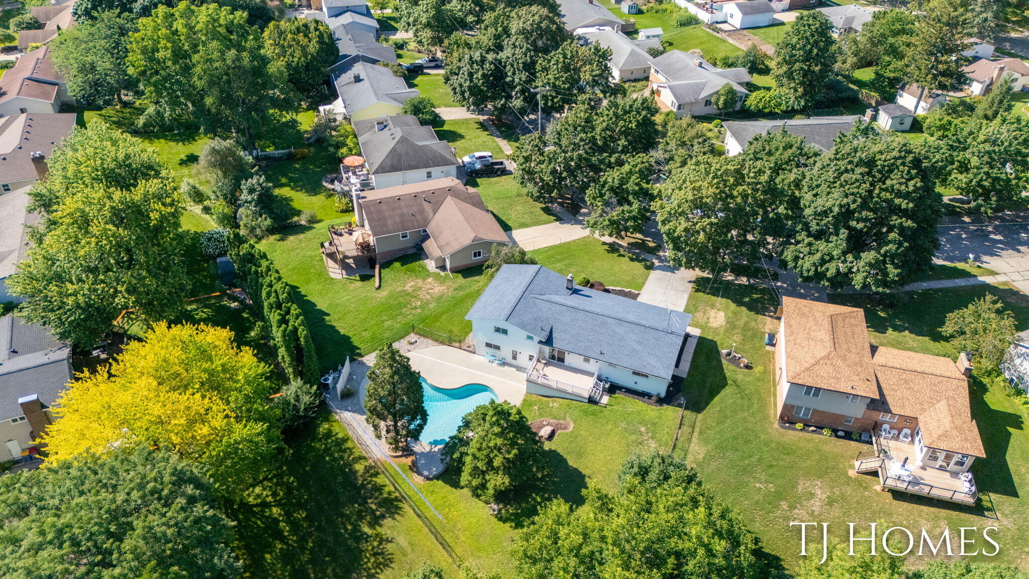 2200 S Eventide Drive NE, Grand Rapids