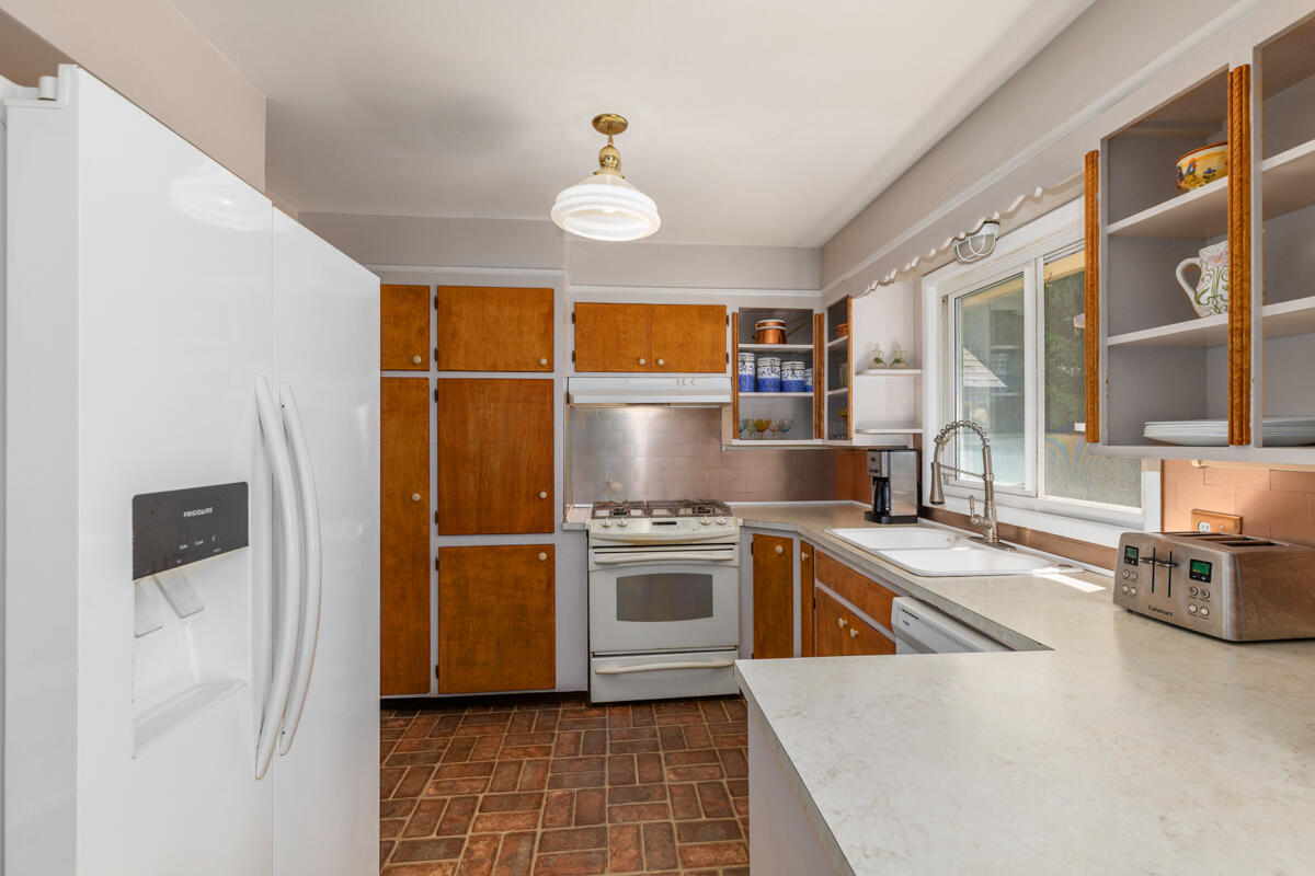 3808 Port Sheldon Street