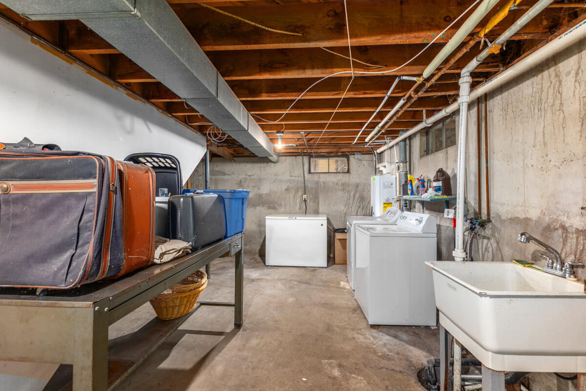 3808 Port Sheldon Street