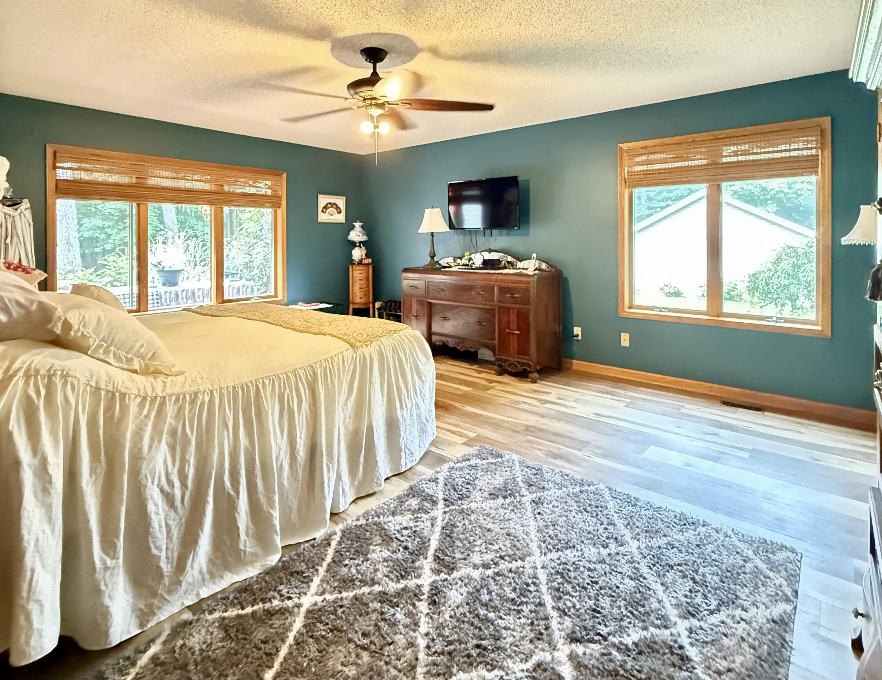 16478 Johnson Street