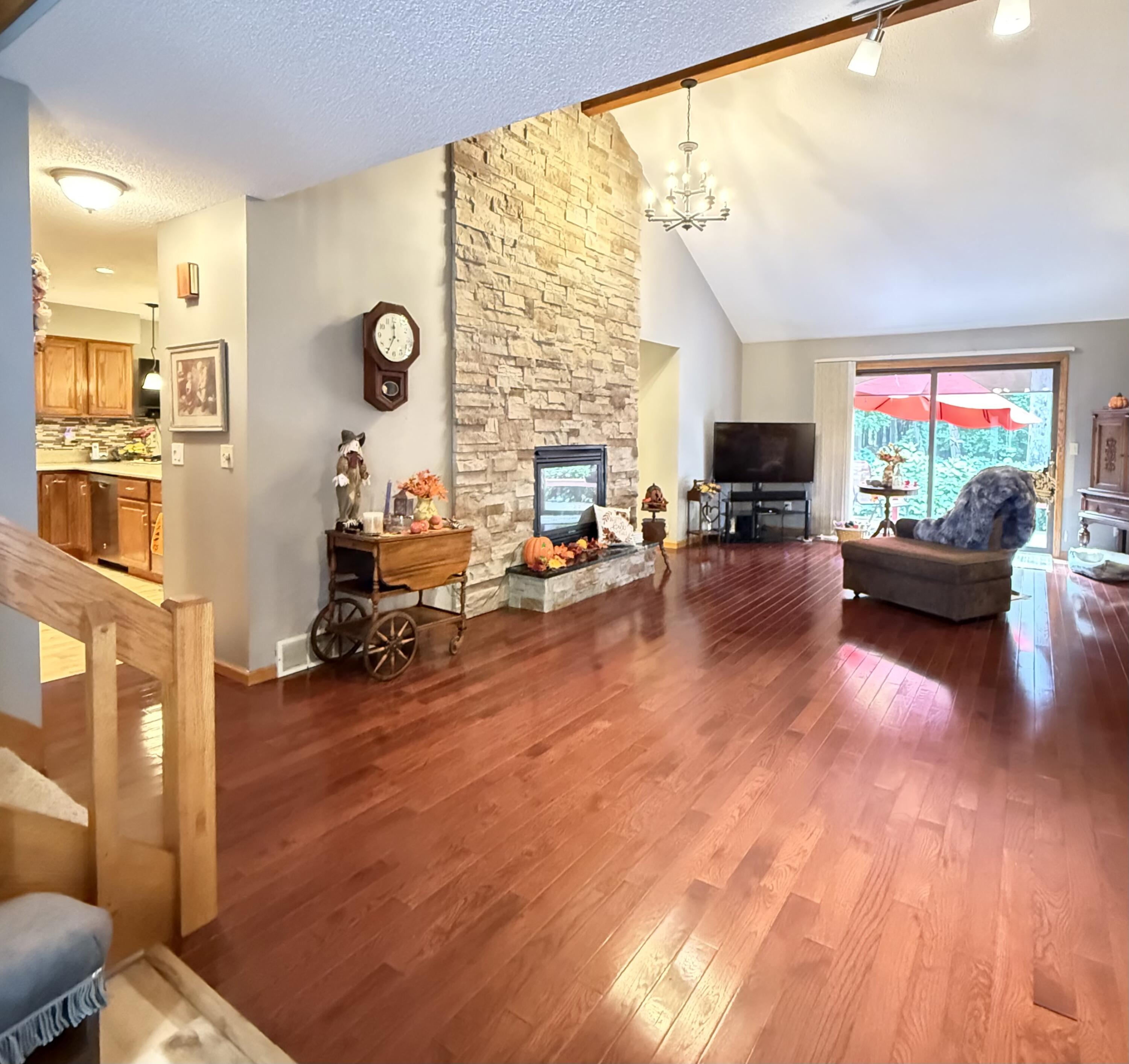 16478 Johnson Street