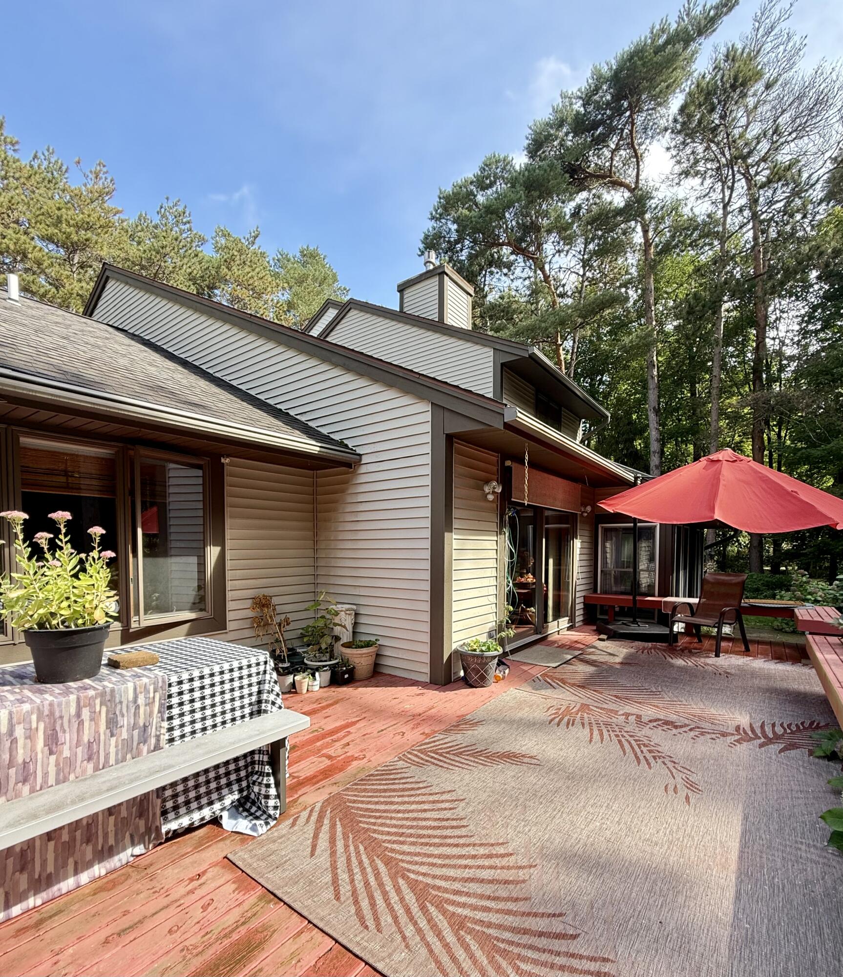 16478 Johnson Street