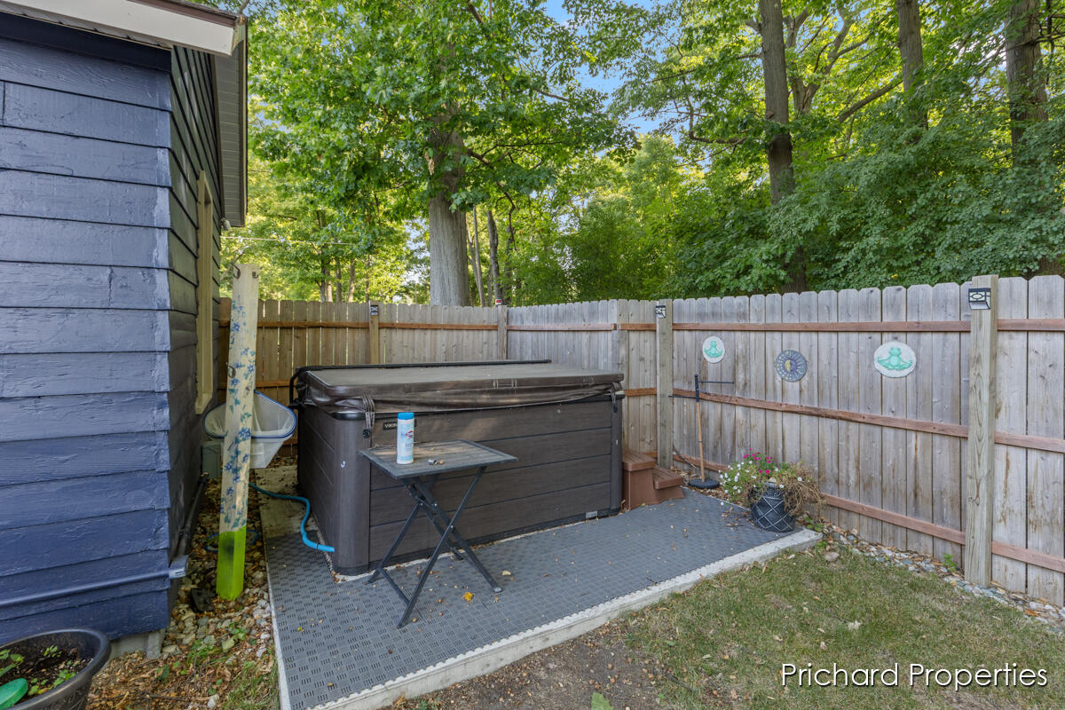 164 Meerse Street SE