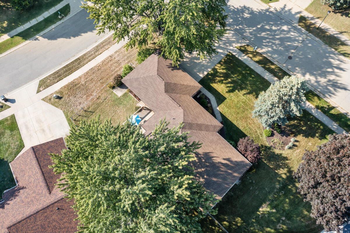 2246 Ancient Drive SW