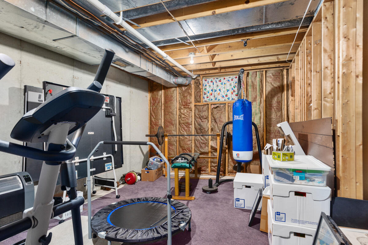 2246 Ancient Drive SW