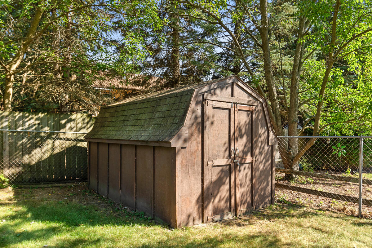 2246 Ancient Drive SW