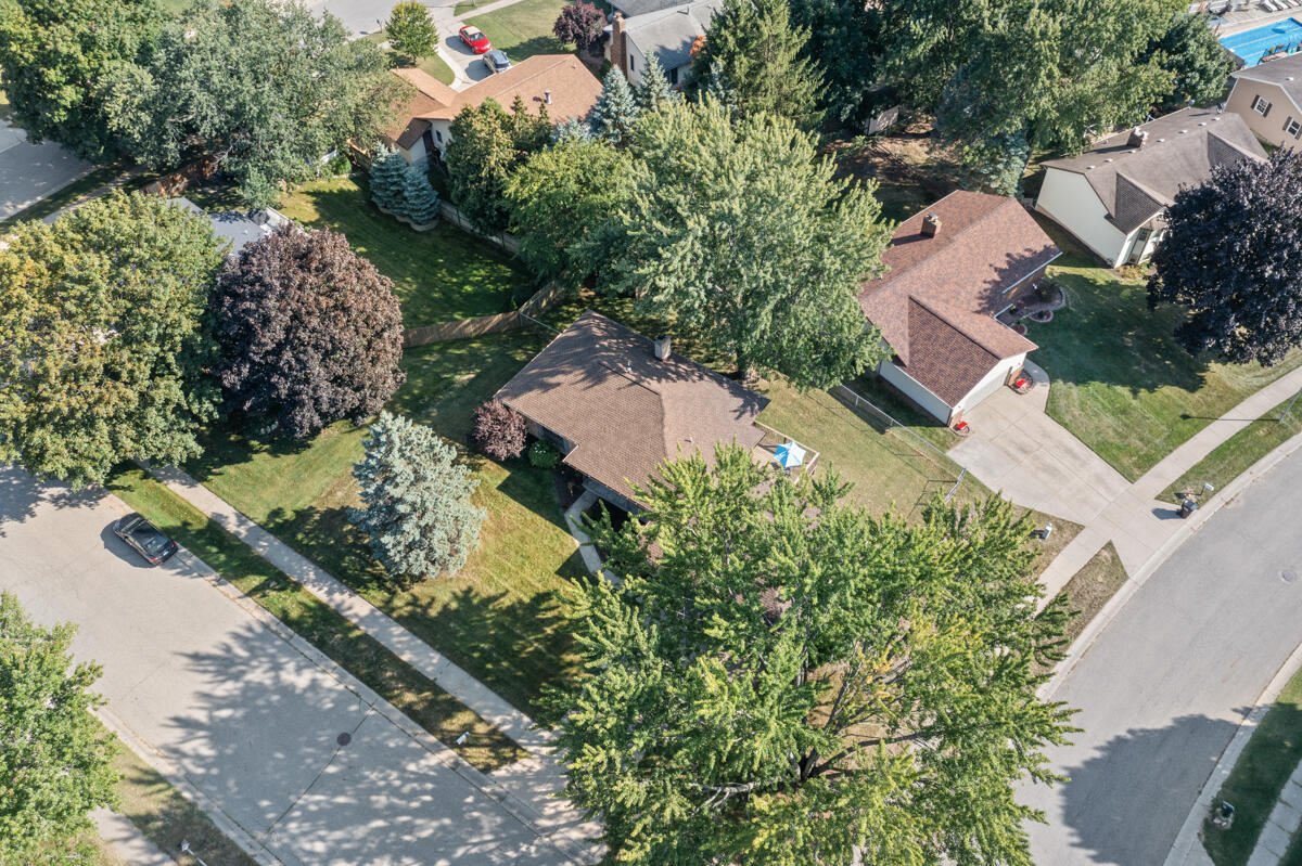 2246 Ancient Drive SW