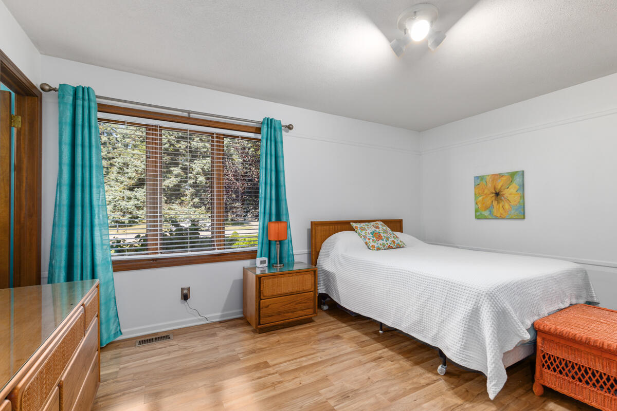 2246 Ancient Drive SW