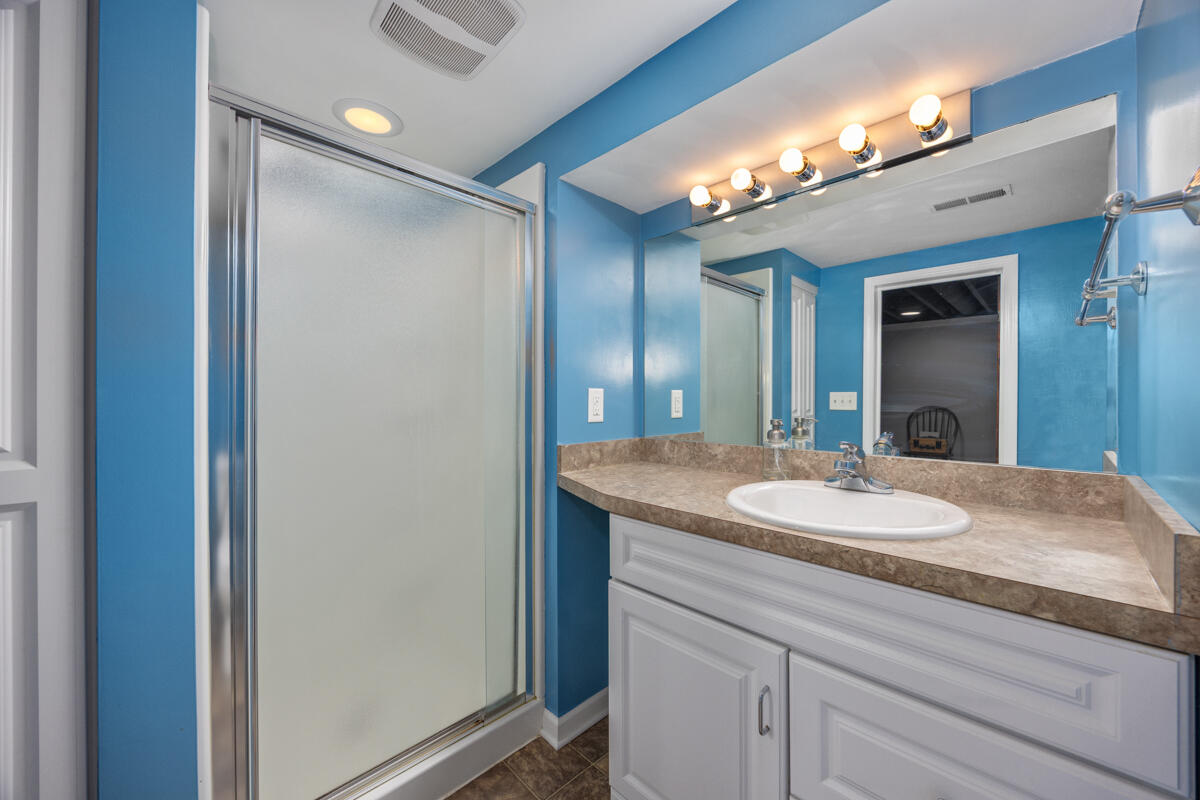 2437 Parkdale Avenue SW