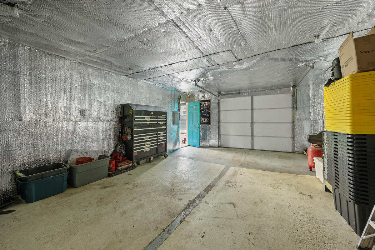 2437 Parkdale Avenue SW