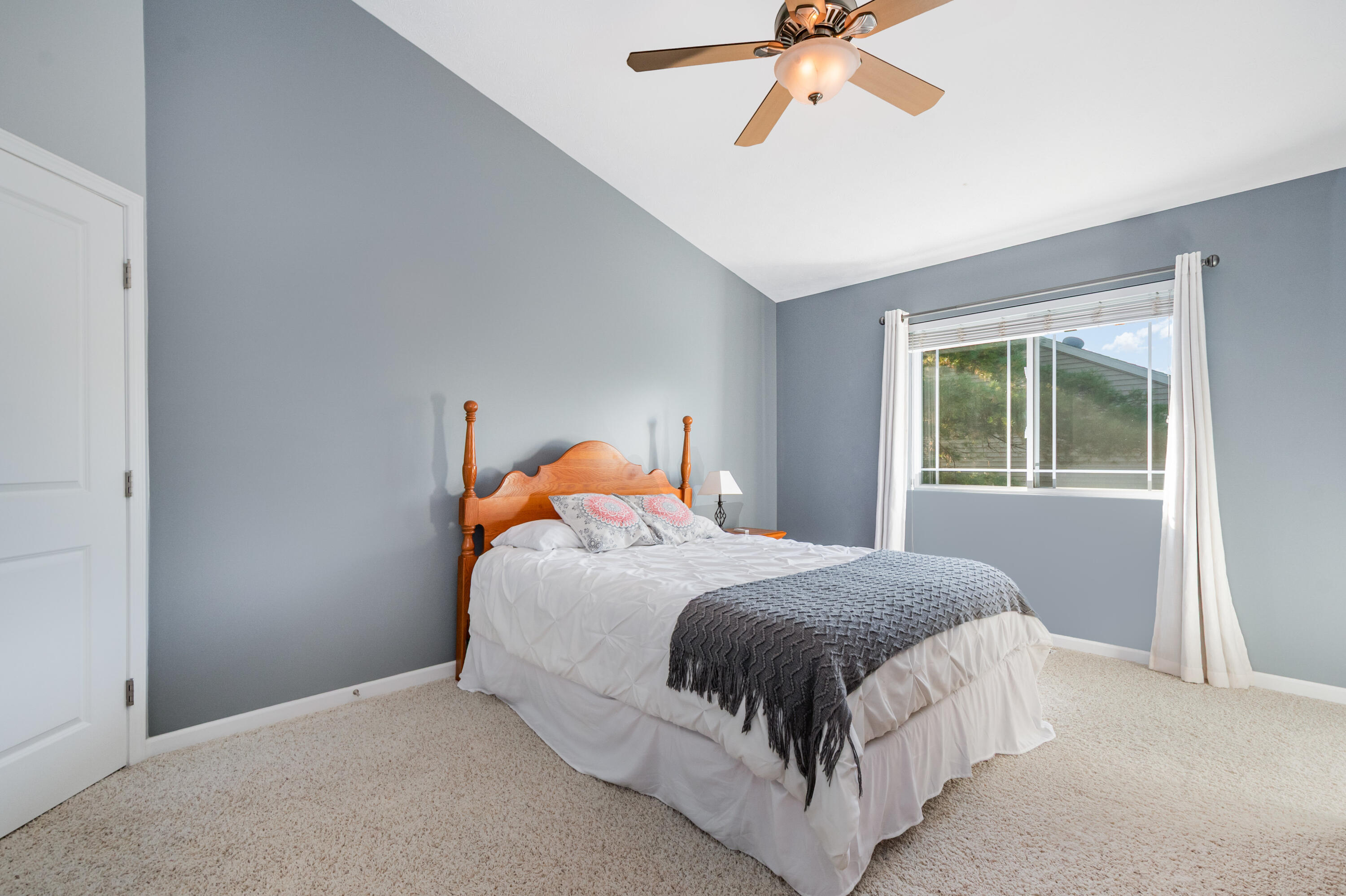 7485 Crooked Creek Drive SW