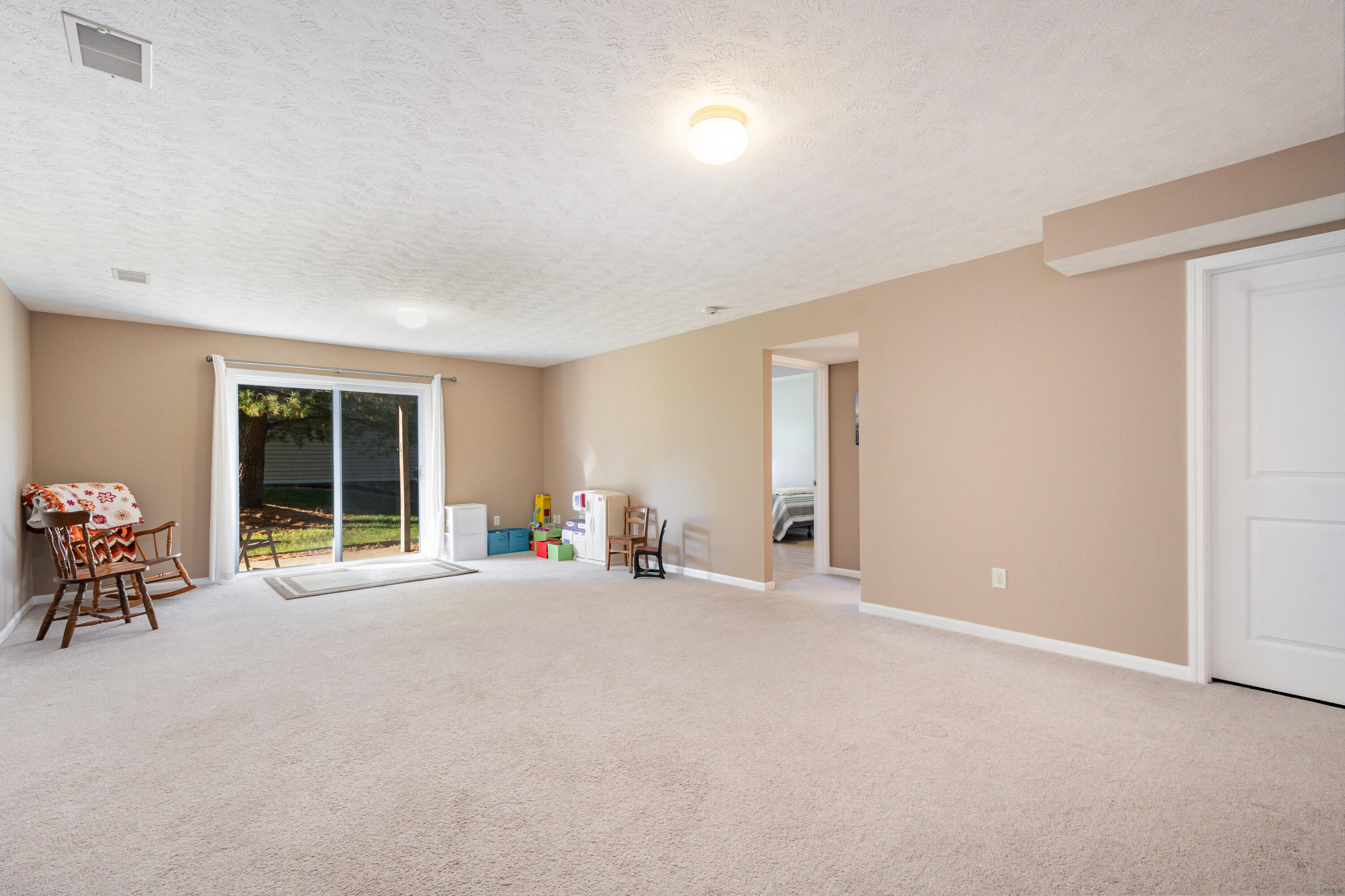 7485 Crooked Creek Drive SW