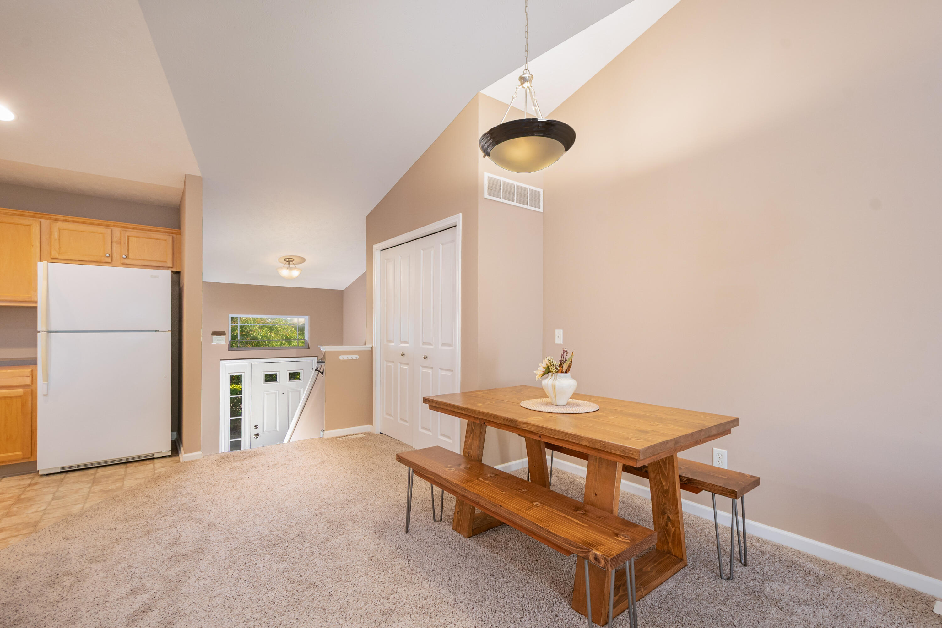 7485 Crooked Creek Drive SW