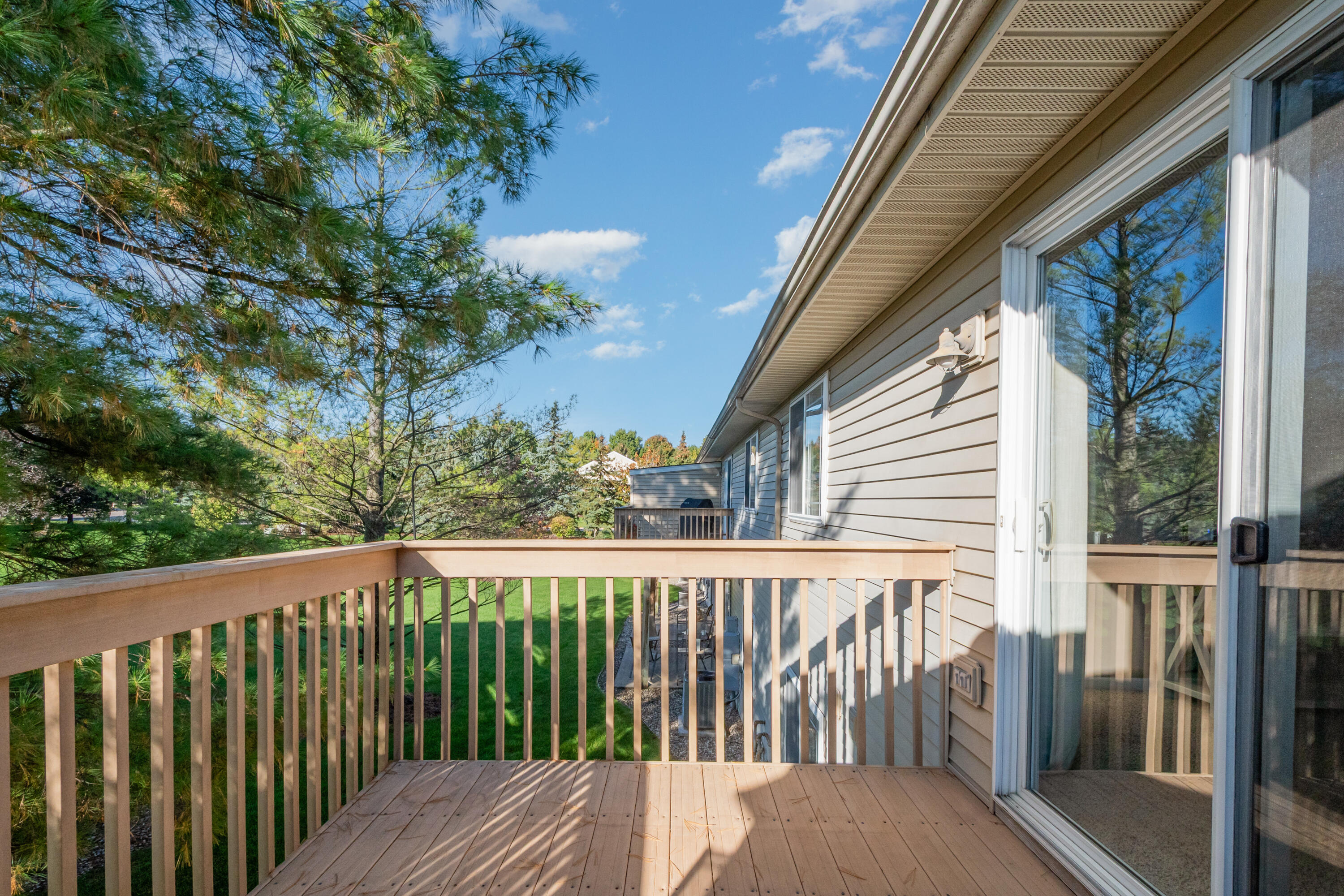 7485 Crooked Creek Drive SW