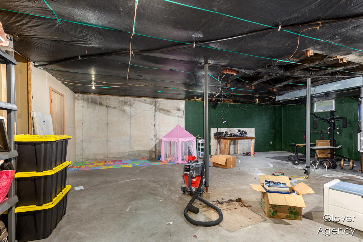 16617 W Stanton Road