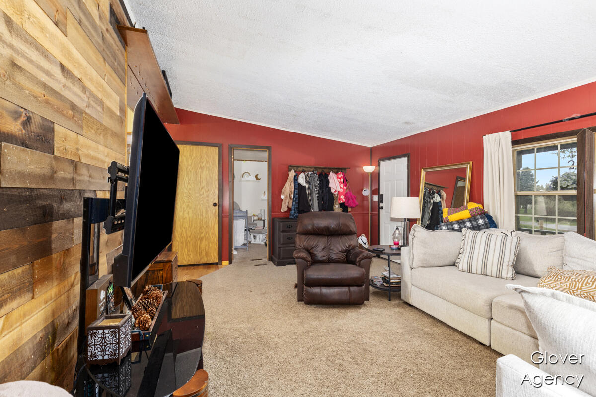 16617 W Stanton Road