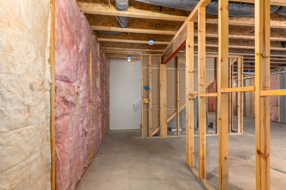 24537 Brownstone Boulevard