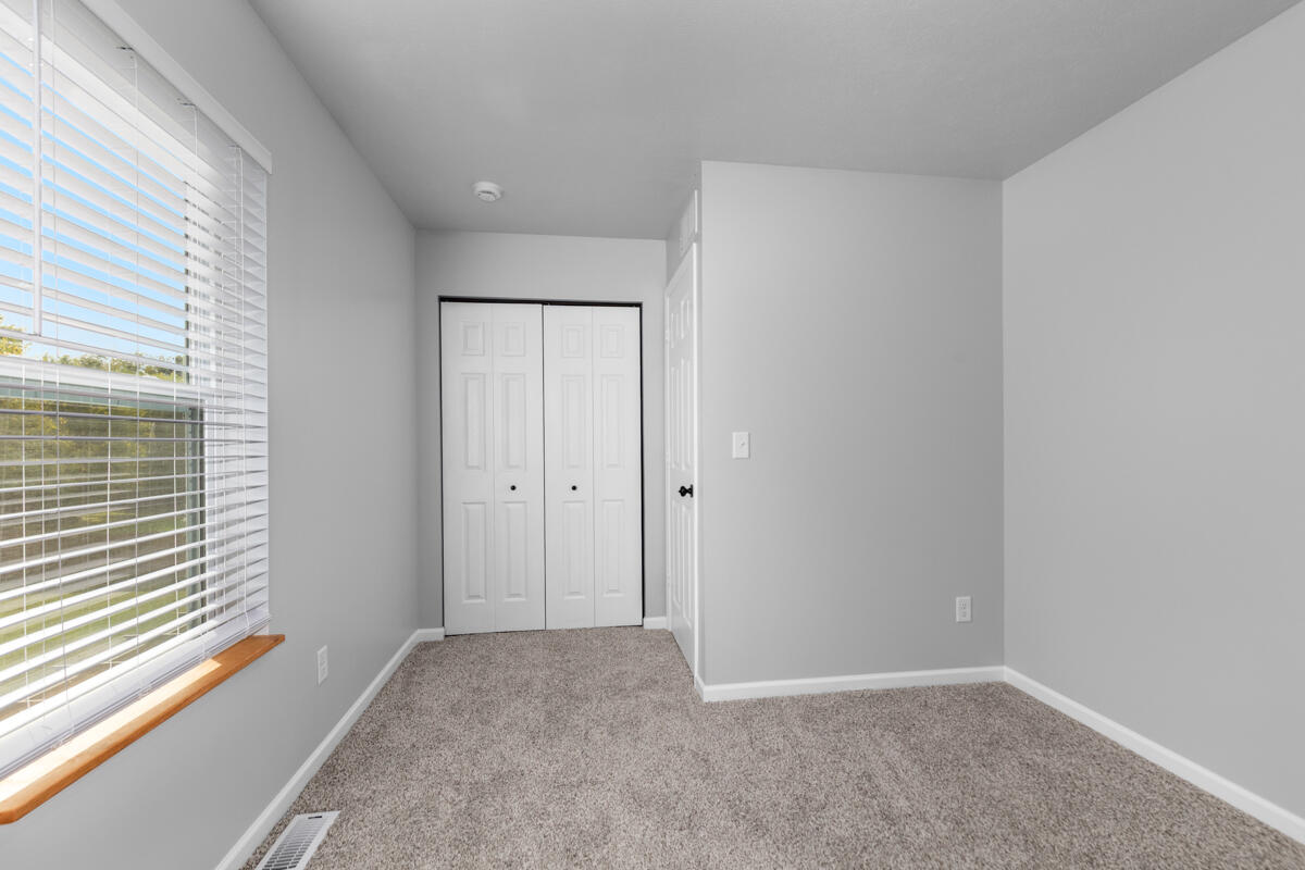 24537 Brownstone Boulevard