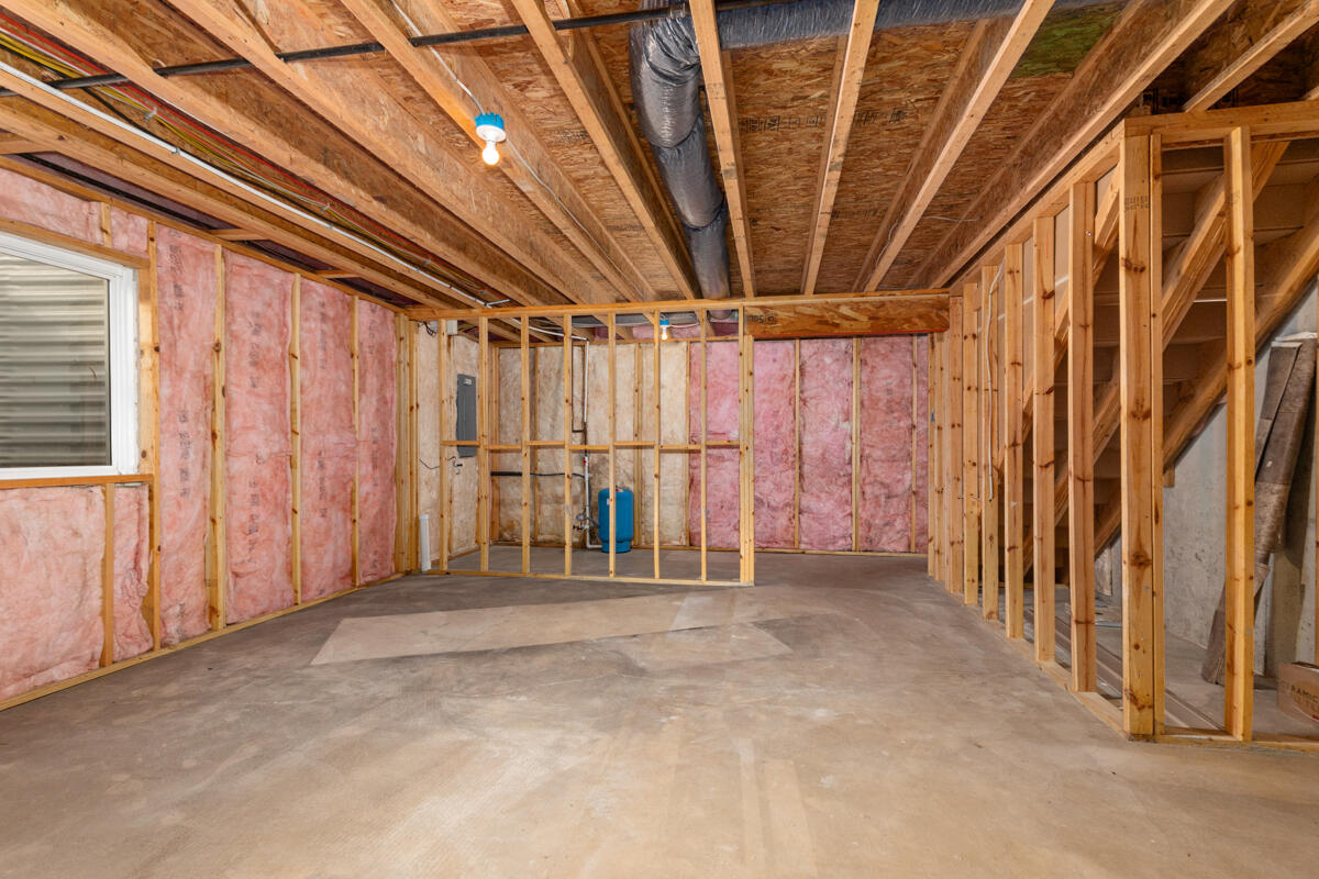 24537 Brownstone Boulevard