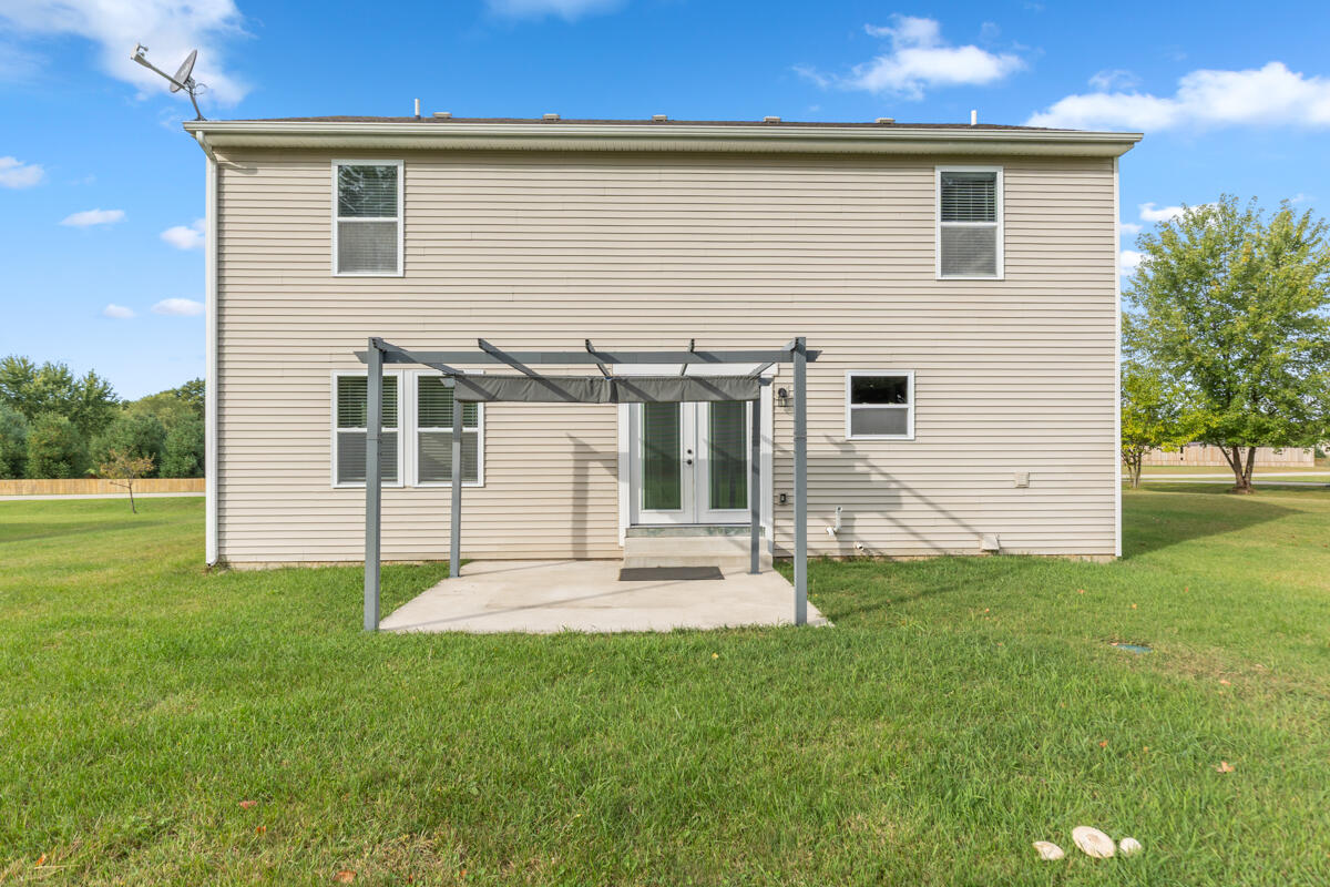 24537 Brownstone Boulevard