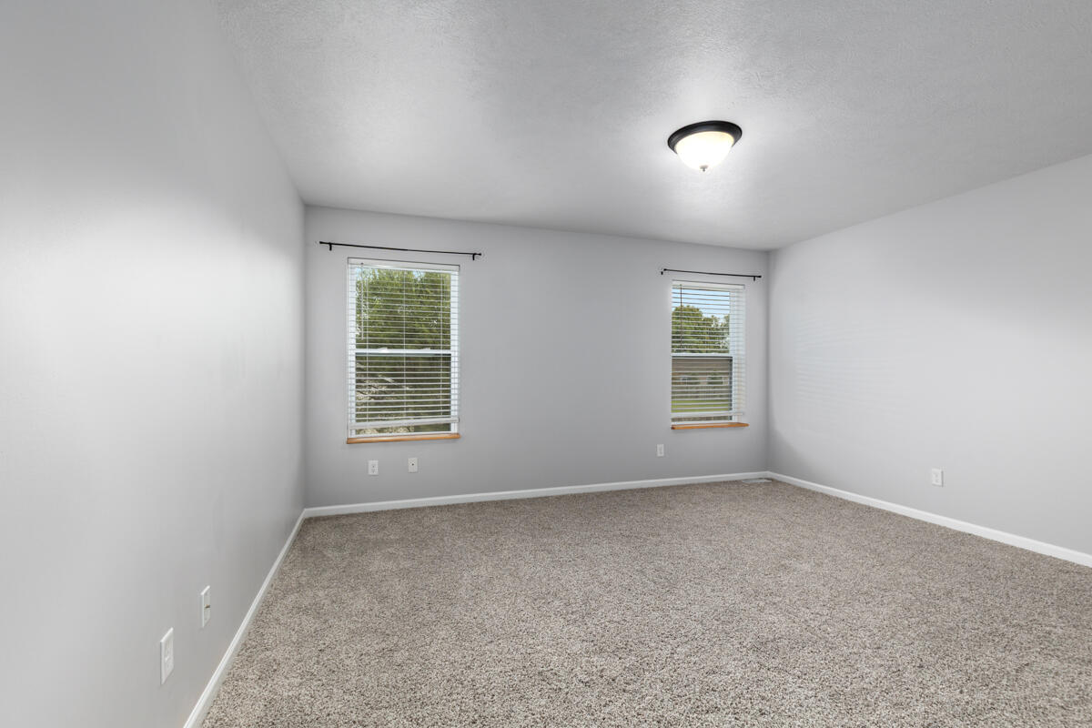 24537 Brownstone Boulevard