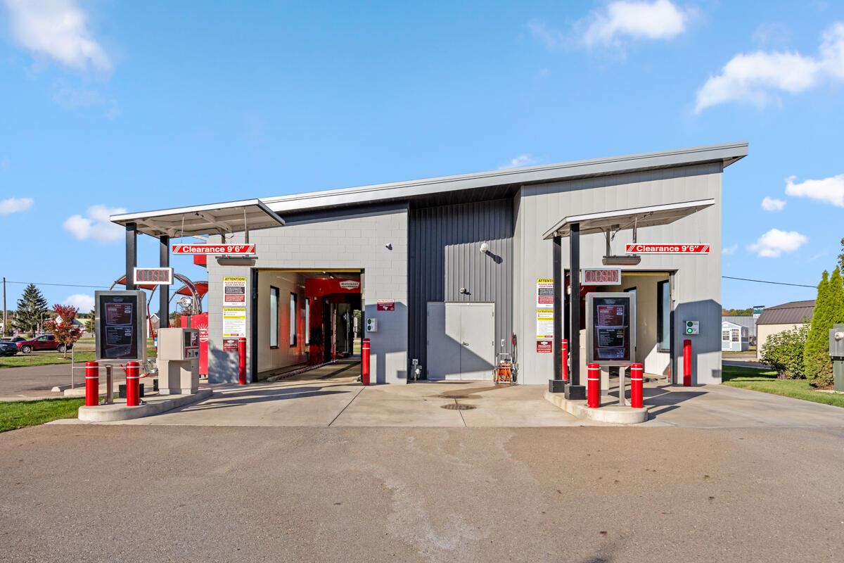 655 S US Hwy 131, Three Rivers