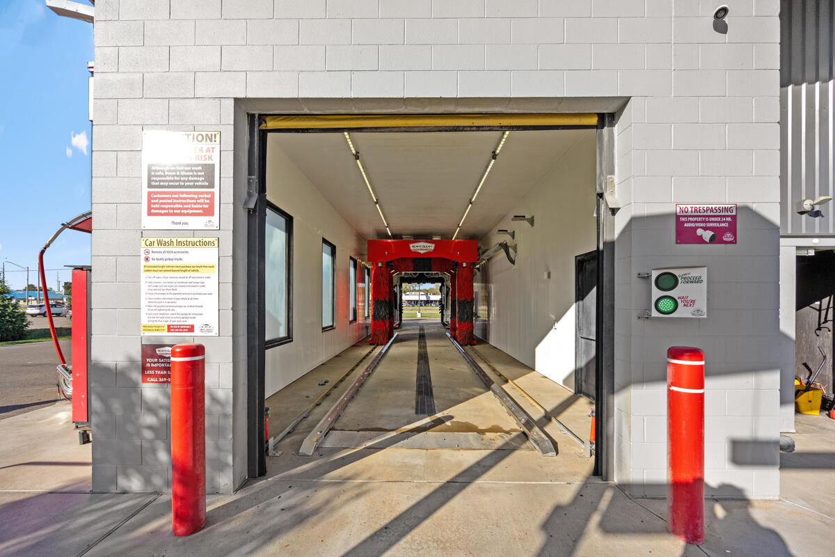 655 S US Hwy 131, Three Rivers