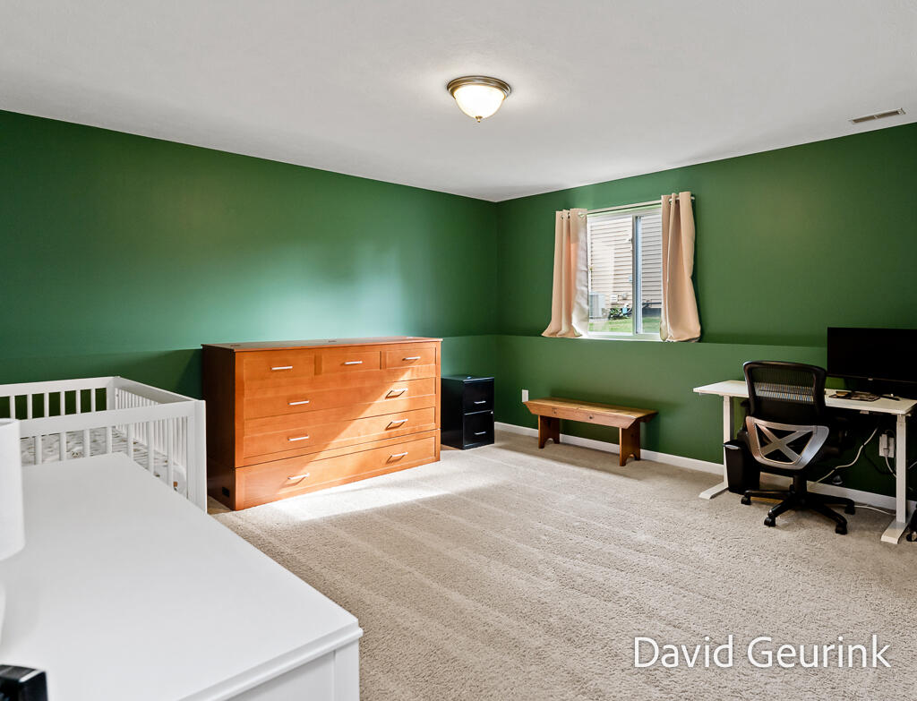 6533 Moss Lake Drive