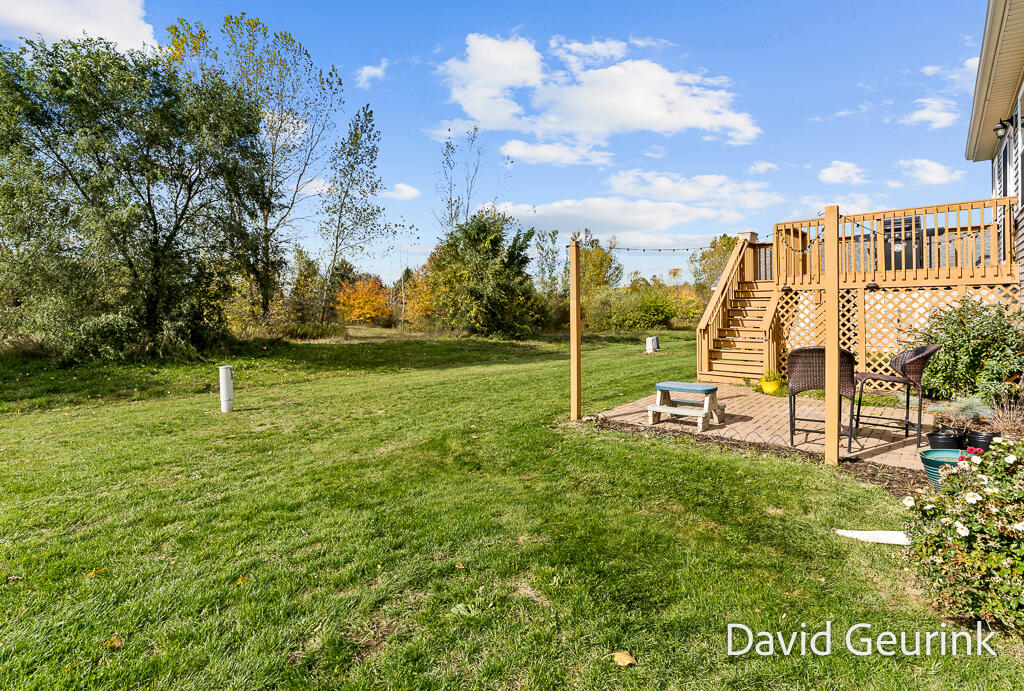 6533 Moss Lake Drive