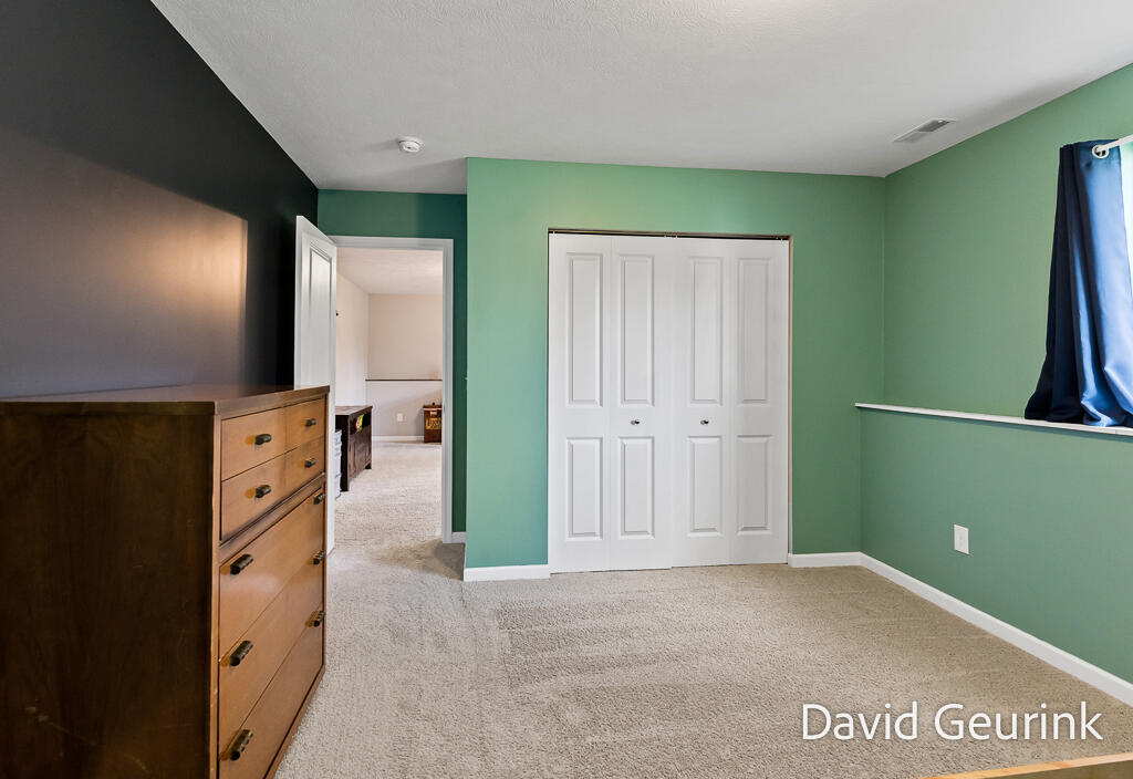 6533 Moss Lake Drive